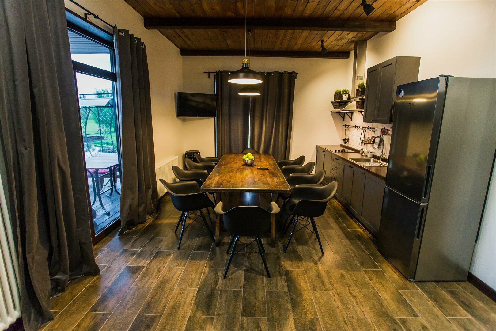 Дом 2 с басейном и хамамом