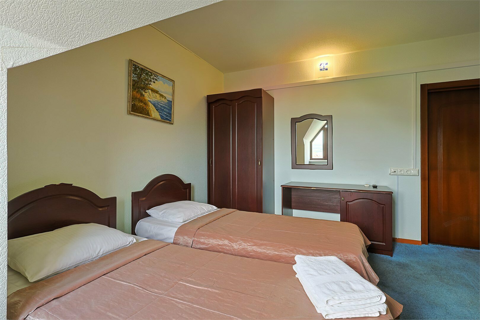 Стандарт 2-х местный на мансарде