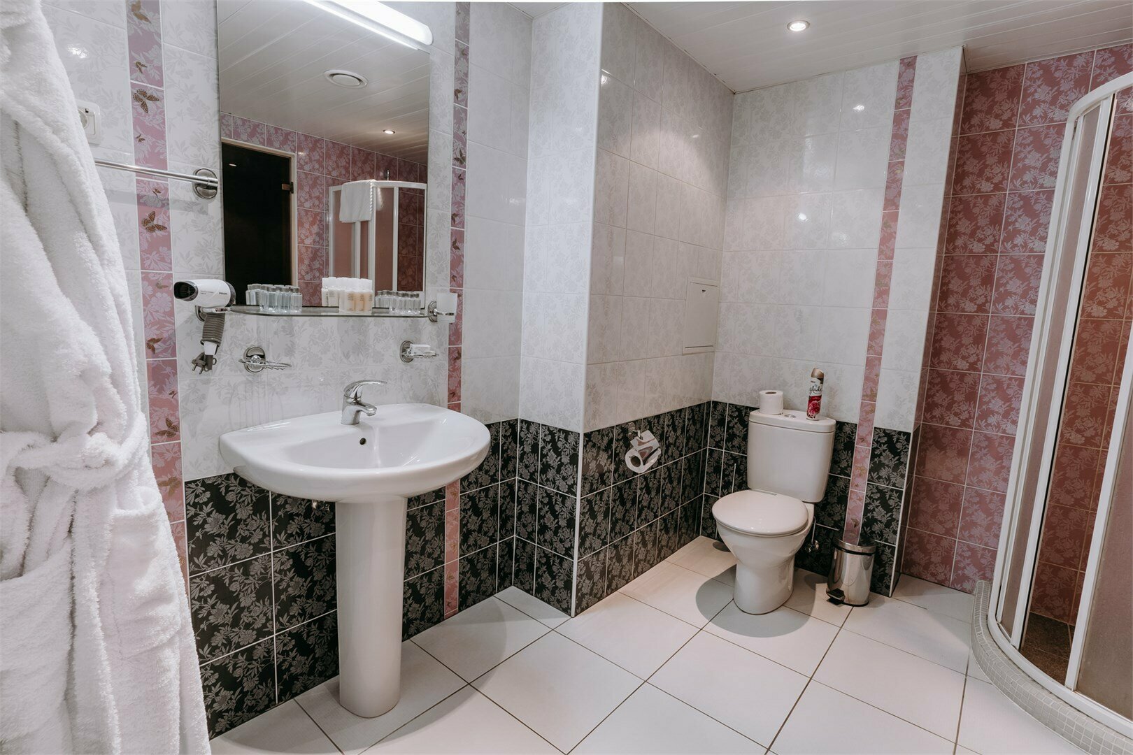 Апартаменты трехкомнатные