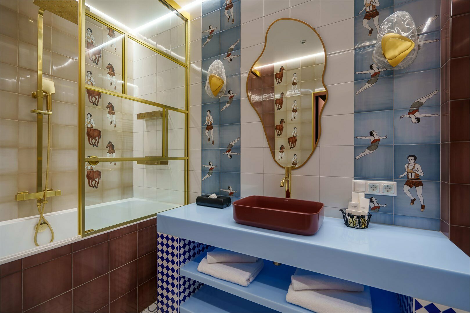 Креативный люкс с двуспальной кроватью