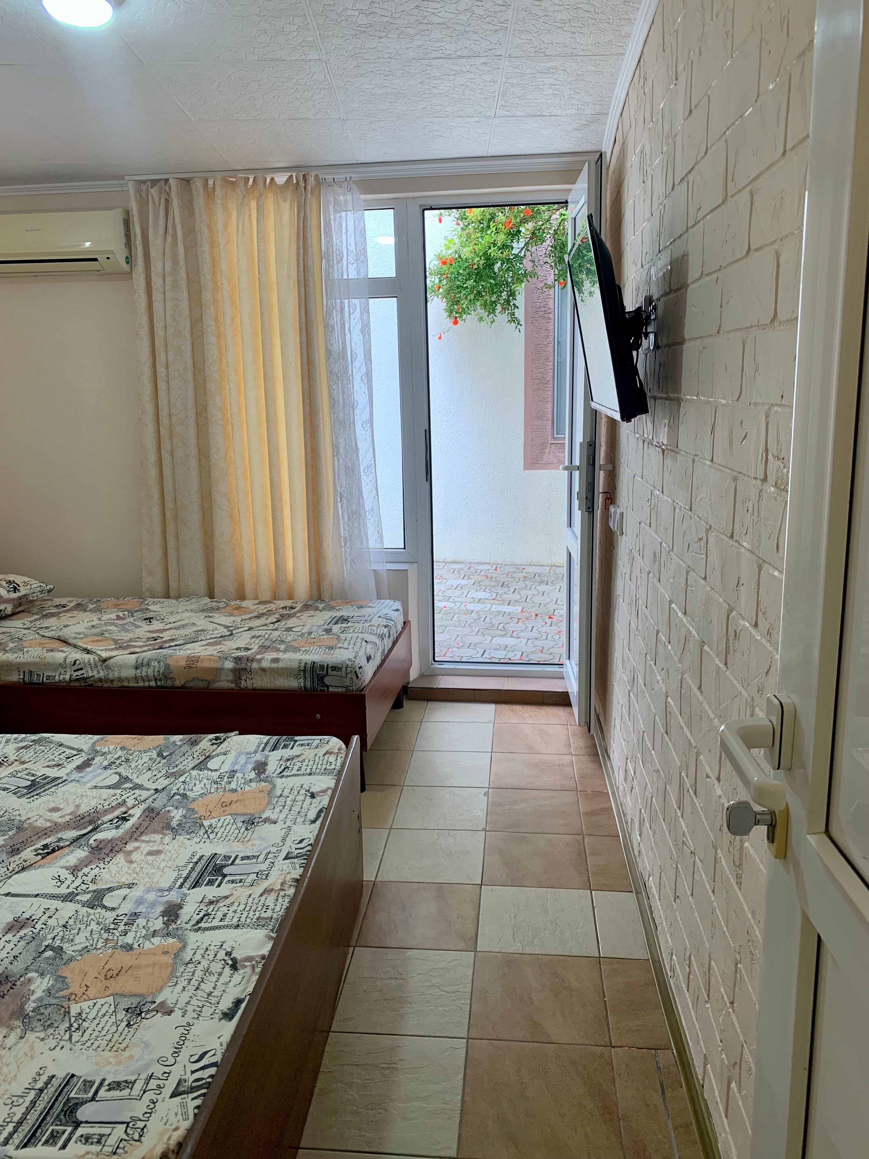 Стандартный трехместный номер