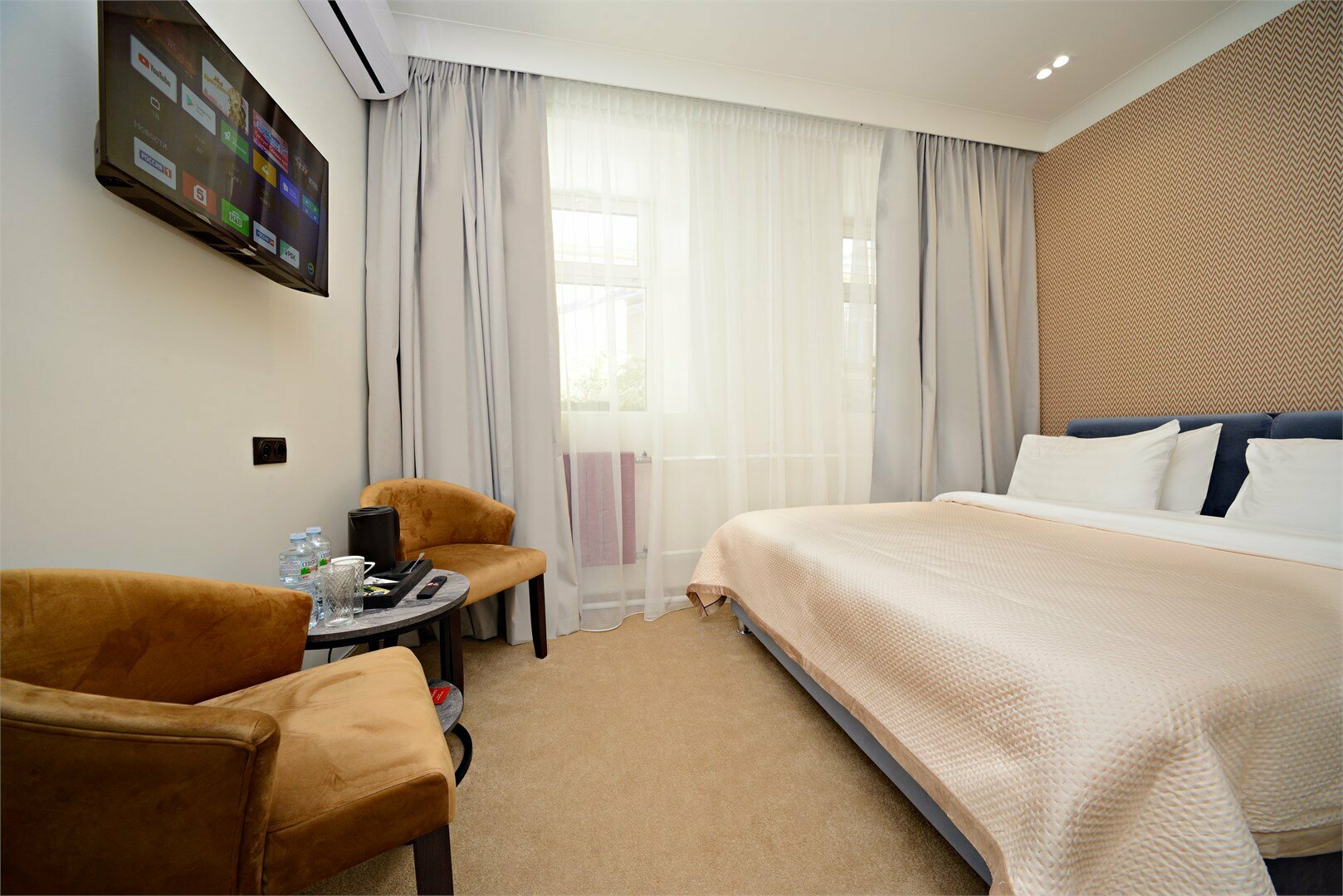 Комфорт с большой двуспальной кроватью