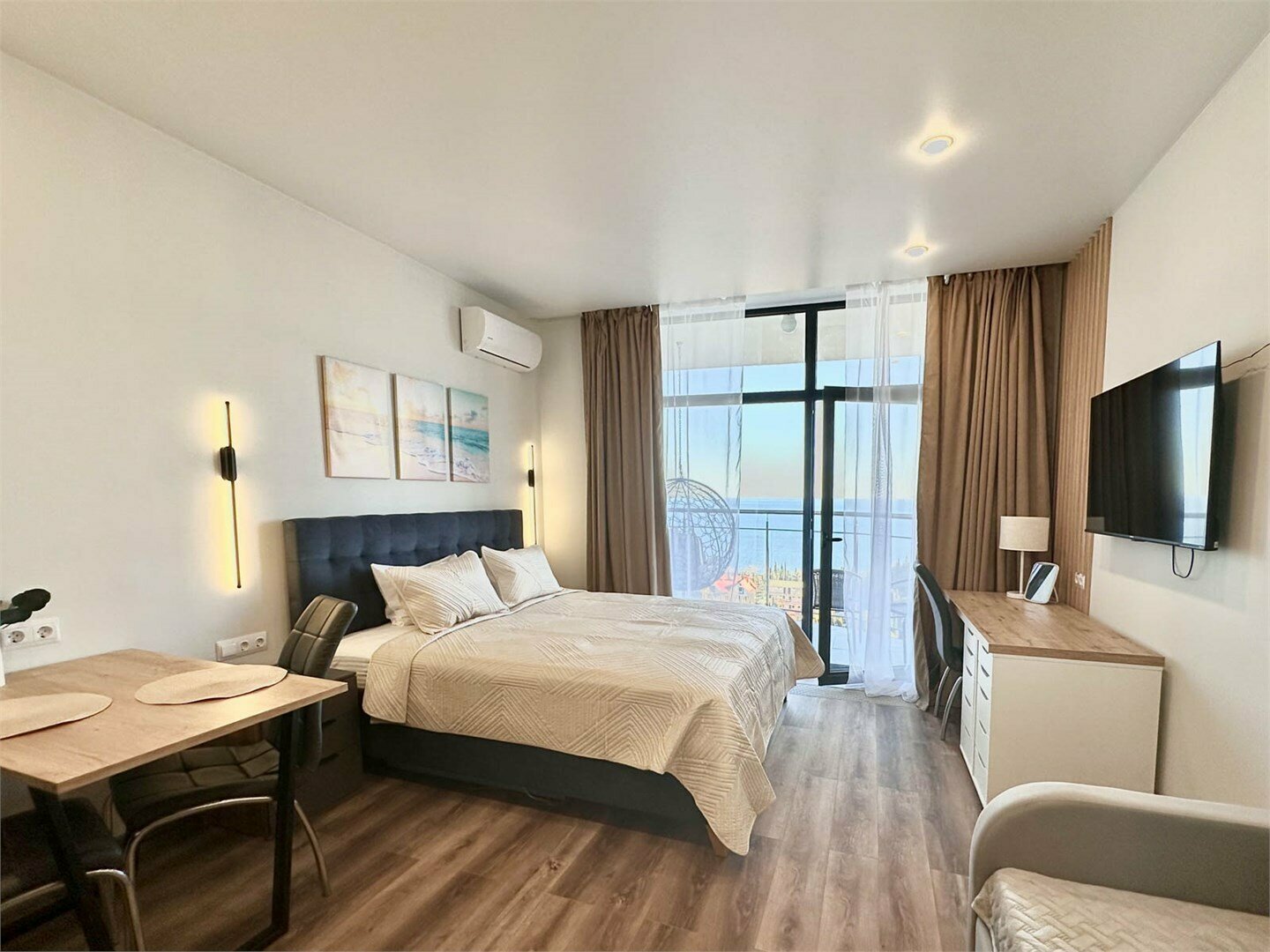 Дизайнерская студия  LS-SPACE в Алуште - вид на море