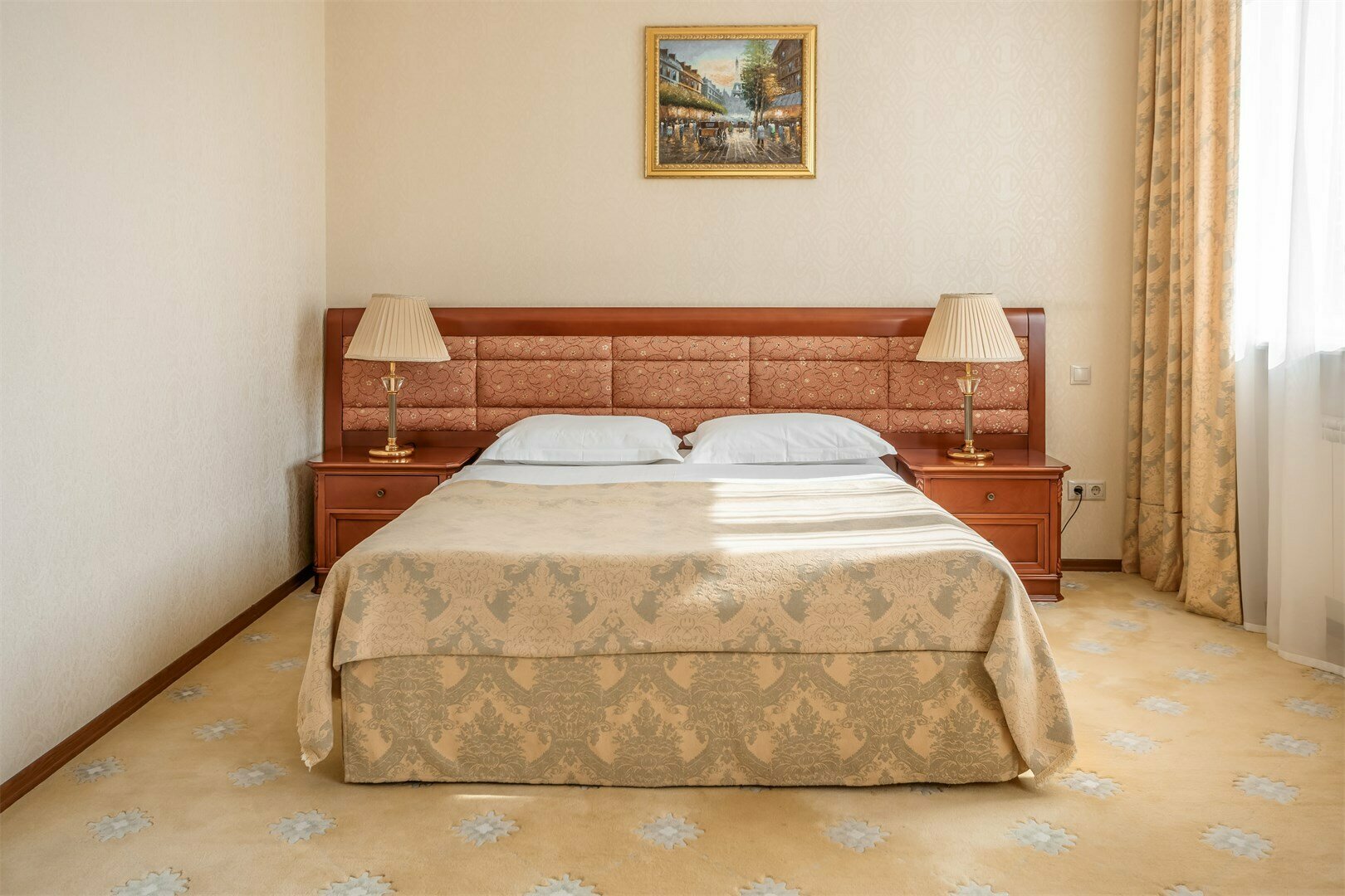 Премиум DBL с двуспальной кроватью