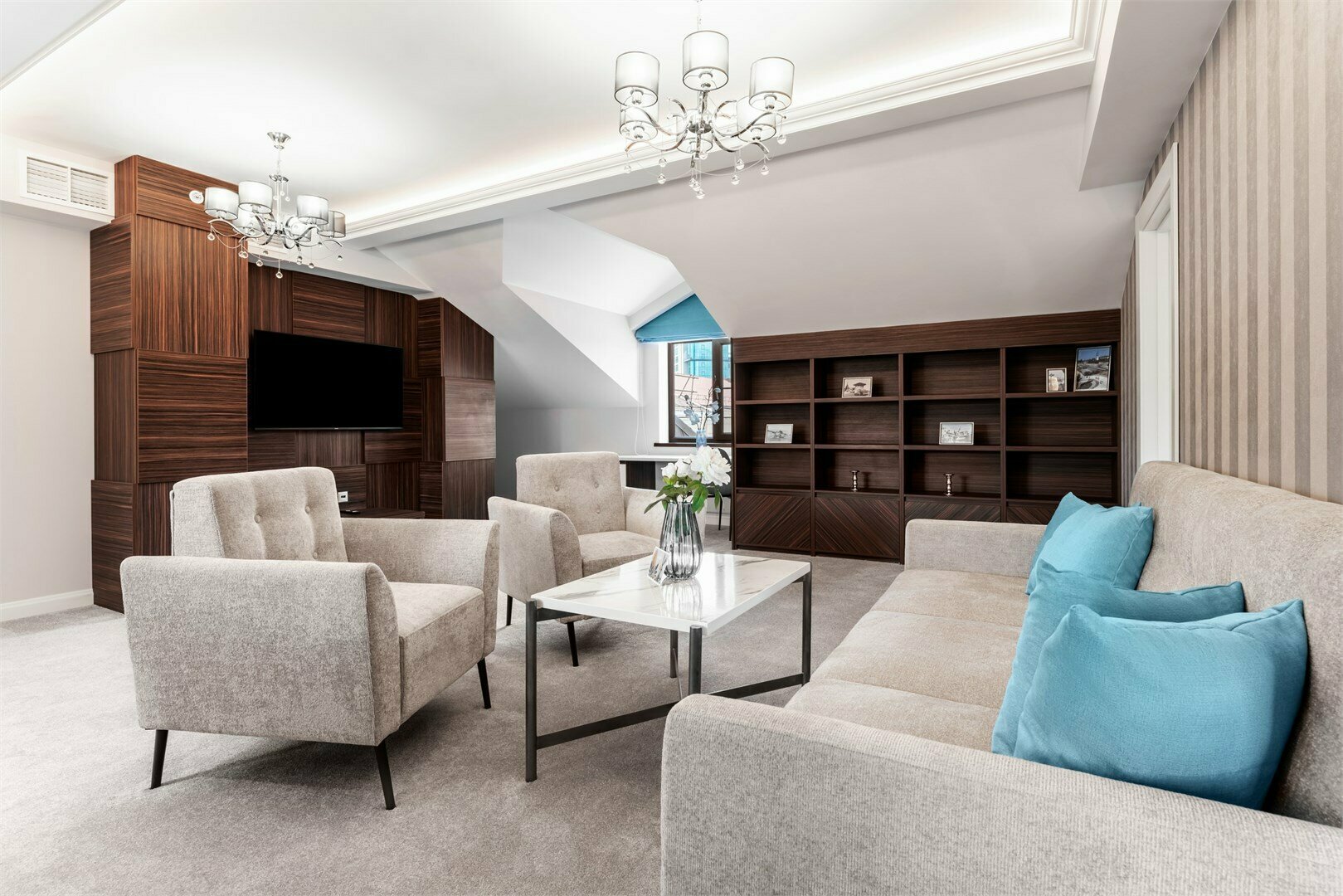 Люкс с двумя спальнями