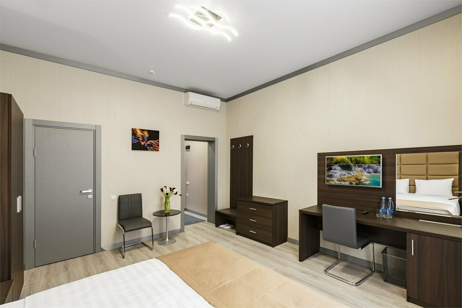 Стандарт с кроватью «Queen-size»