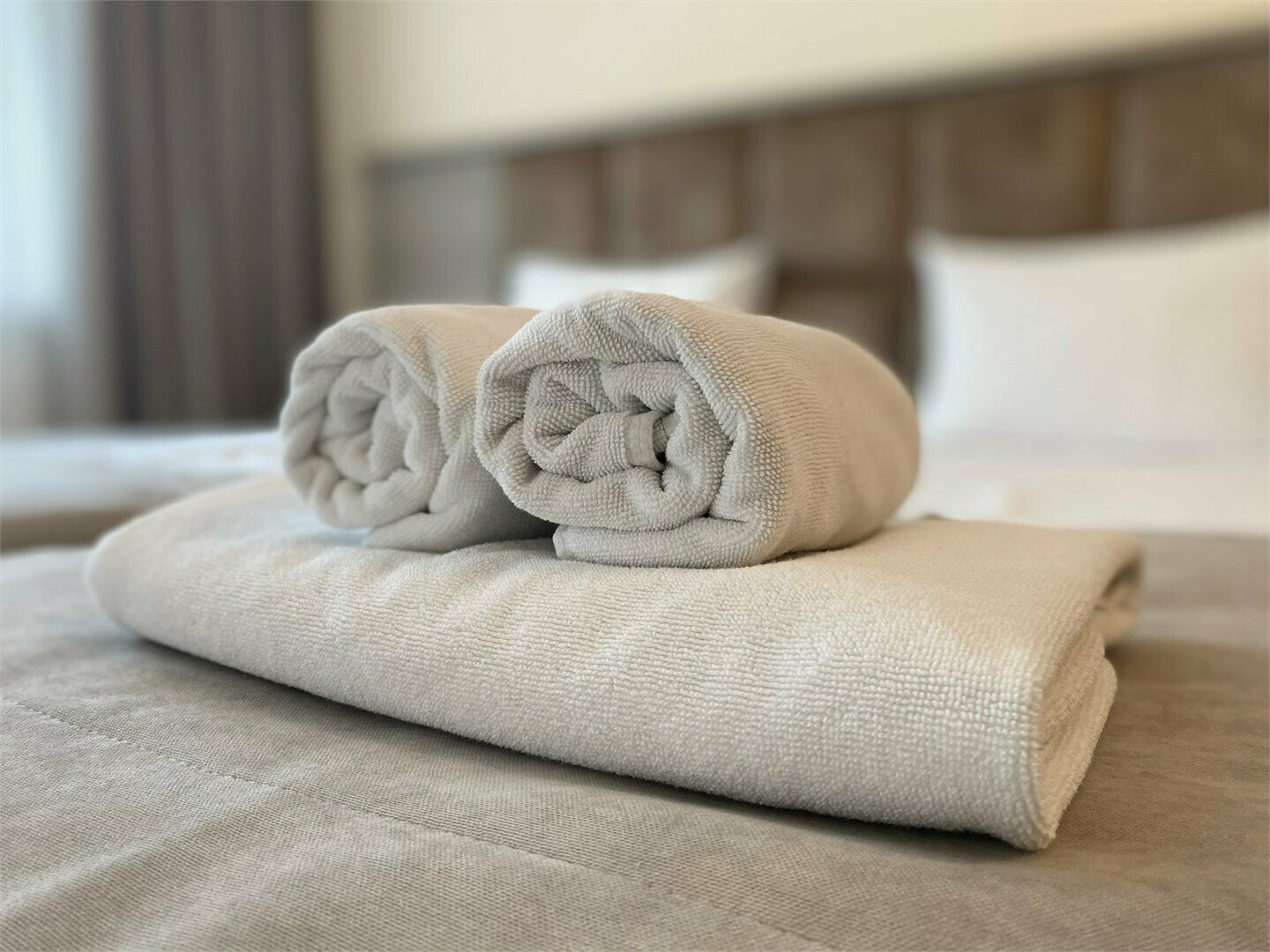 Улучшенный двухместный номер с 1 кроватью или 2 отдельными кроватями, вид на горы