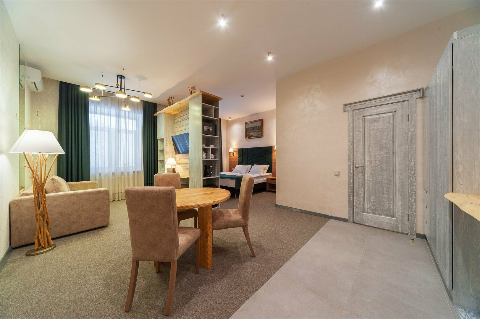 Стандарт "Бизнес" № 208