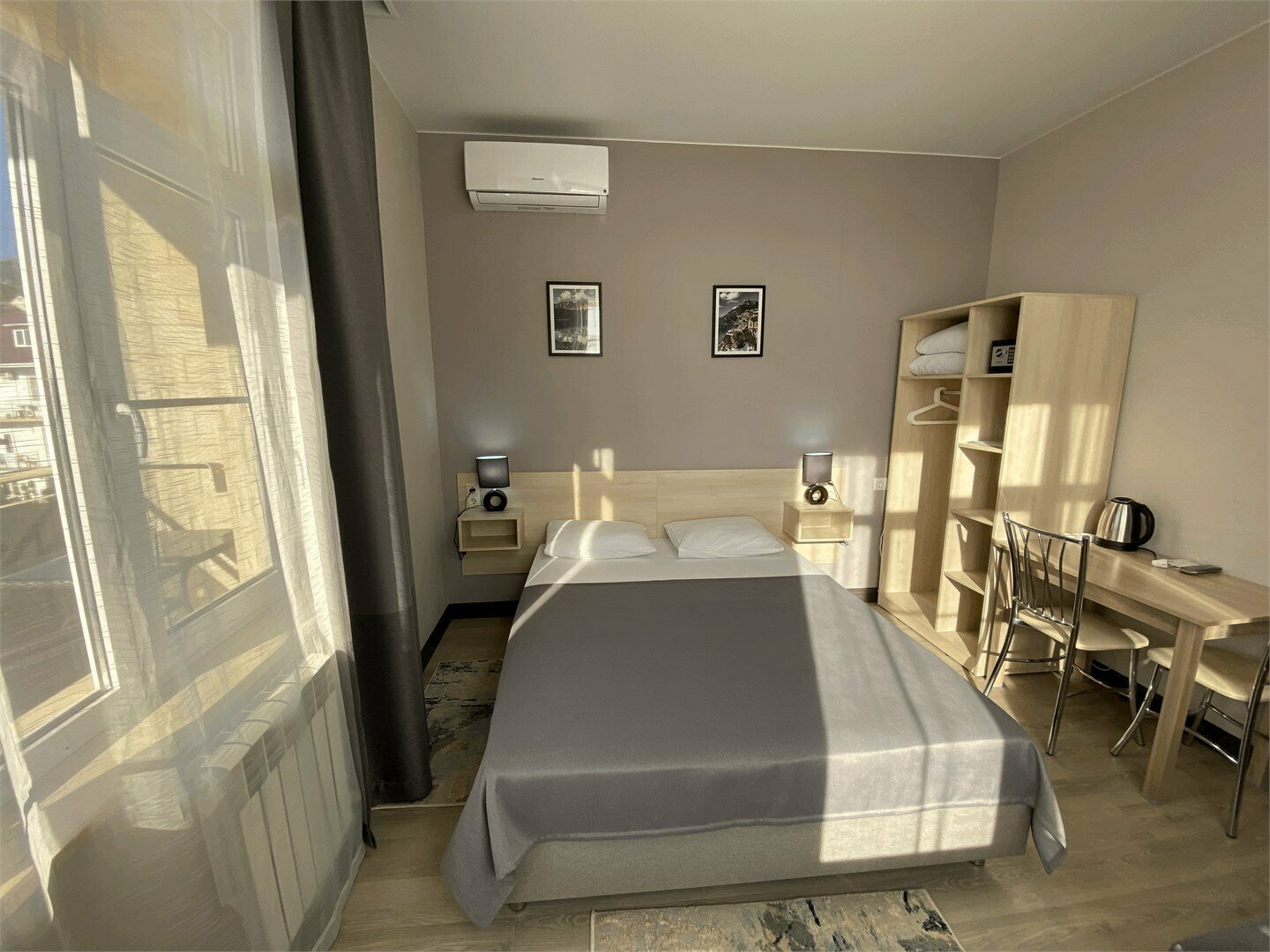 Де-Люкс с панорамными окнами