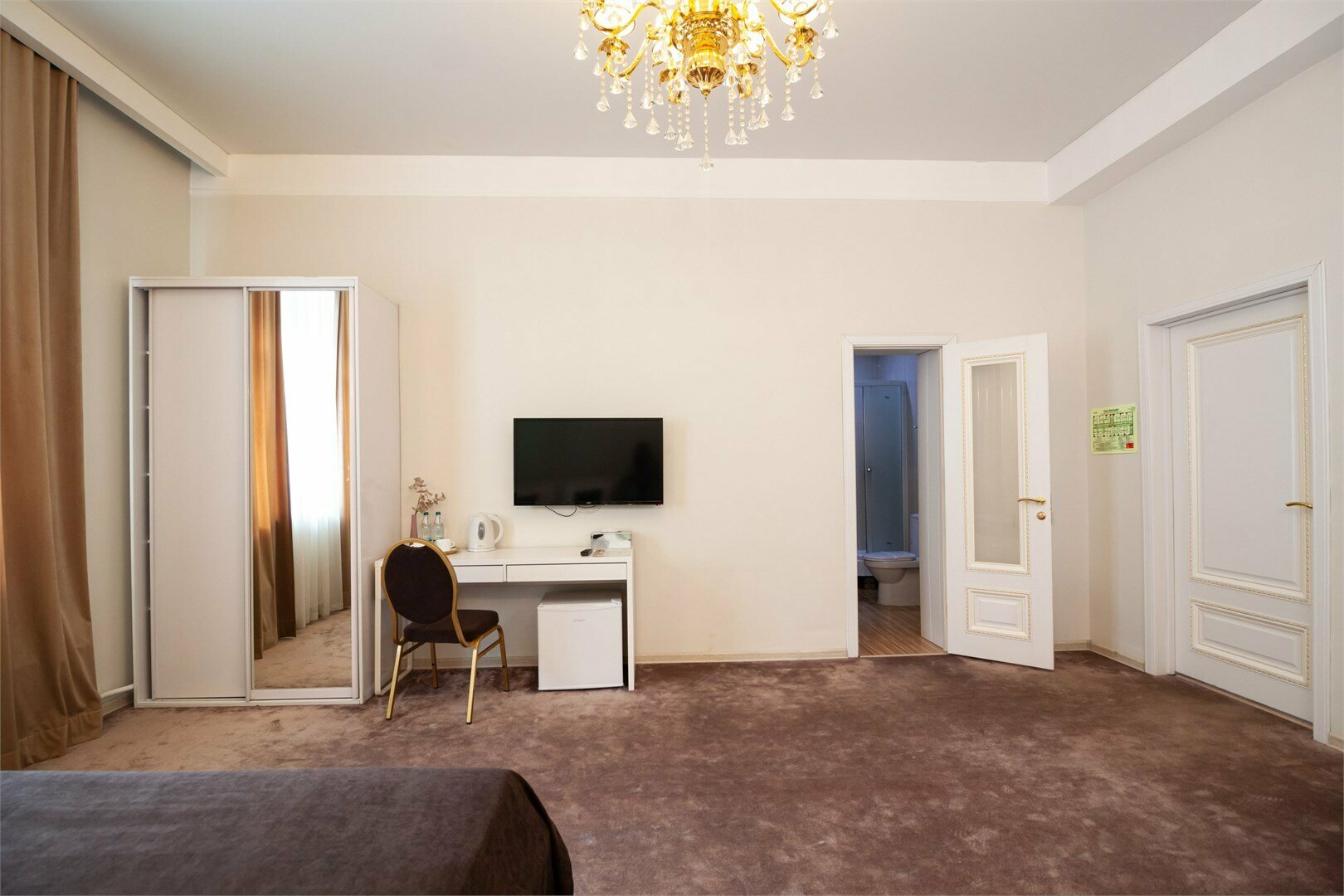 Улучшенный двухместный номер Делюкс с 1 кроватью или 2 отдельными кроватями