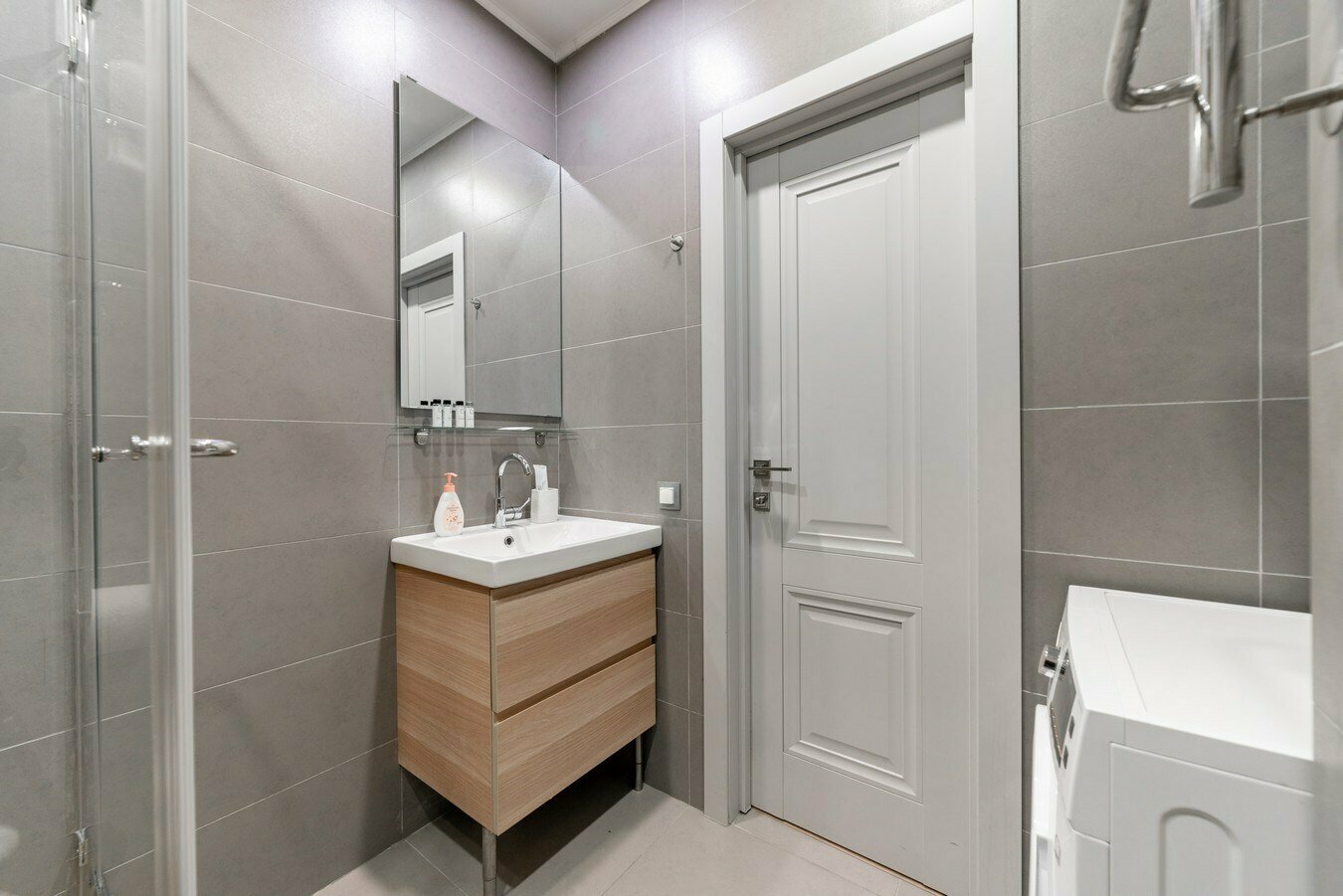 Aquamarine - 3х местные делюкс апартаменты в "Савеловский-Сити" (24 этаж)