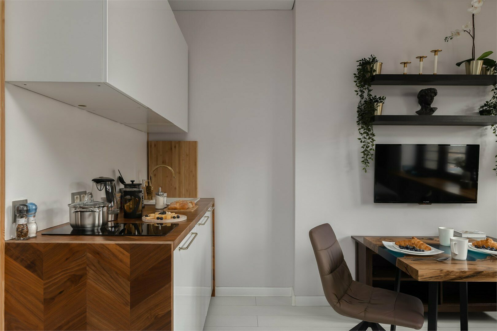 Valencia - 4х местные делюкс-апартаменты в "Савеловский-Сити" (21 этаж)