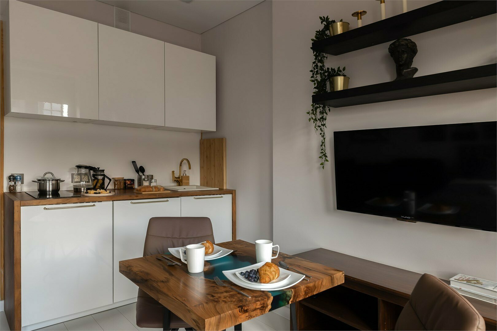 Valencia - 4х местные делюкс-апартаменты в "Савеловский-Сити" (21 этаж)