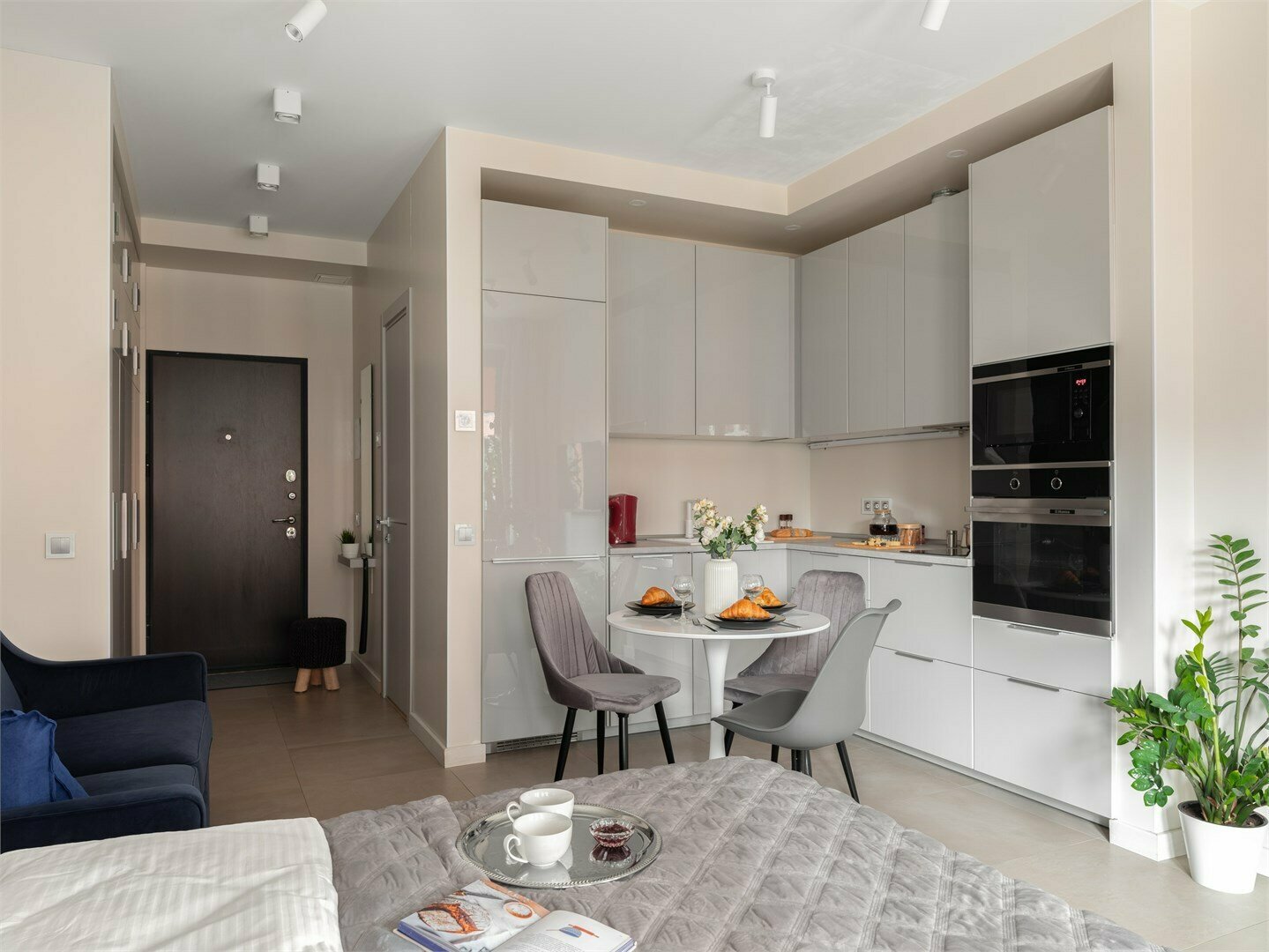 Avangard - 3х местные делюкс-апартаменты в "Савеловский-Сити" (3 этаж)