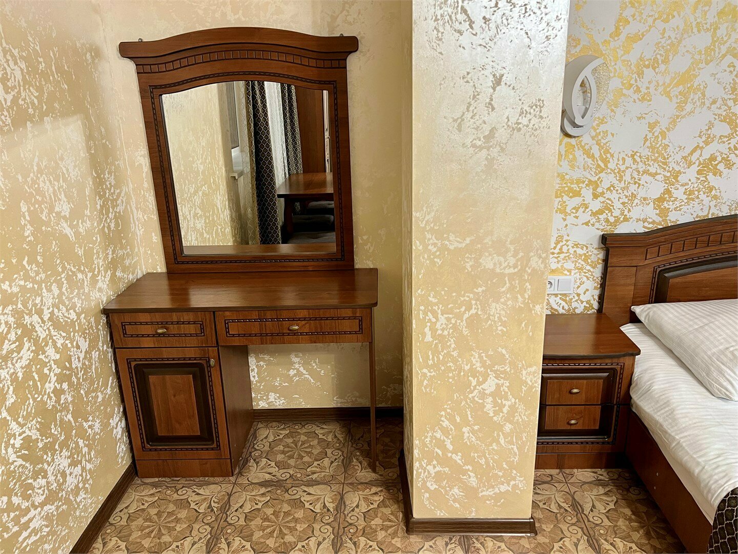 Четырехместная студия