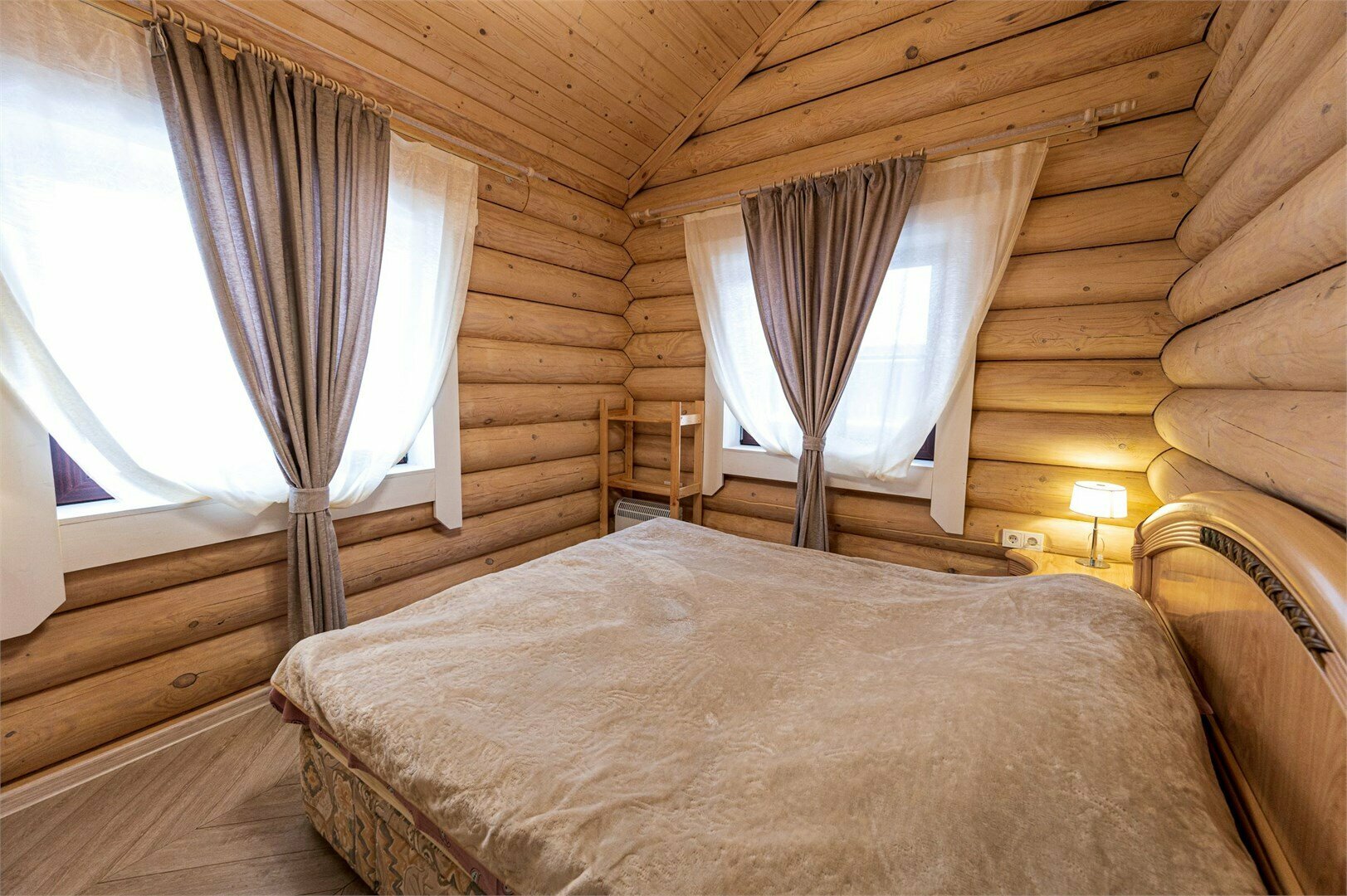 Дом с баней, камином и террасой 4+2