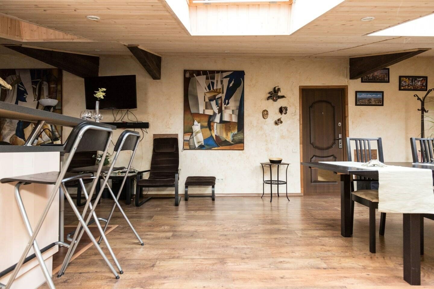 Апартаменты в мансарде