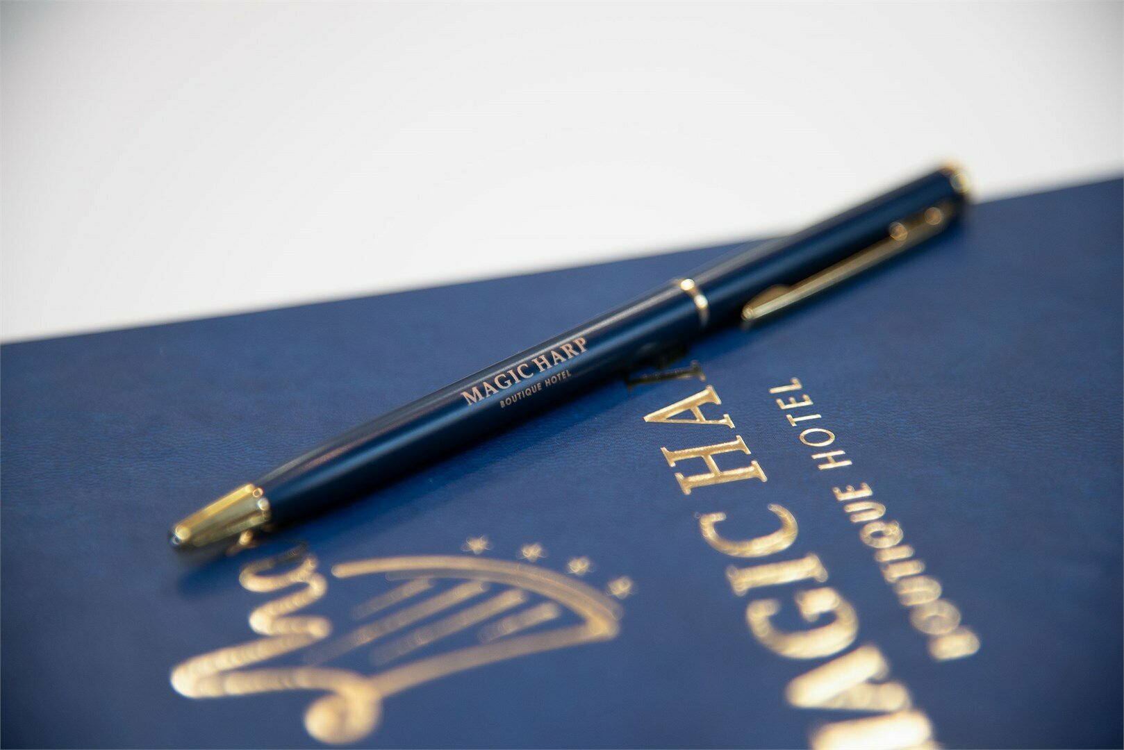 Джуниор Сюит