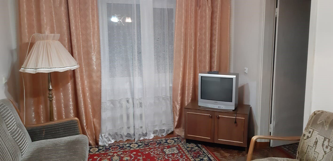 Трехместный трехкомнатный номер (Семь номеров)