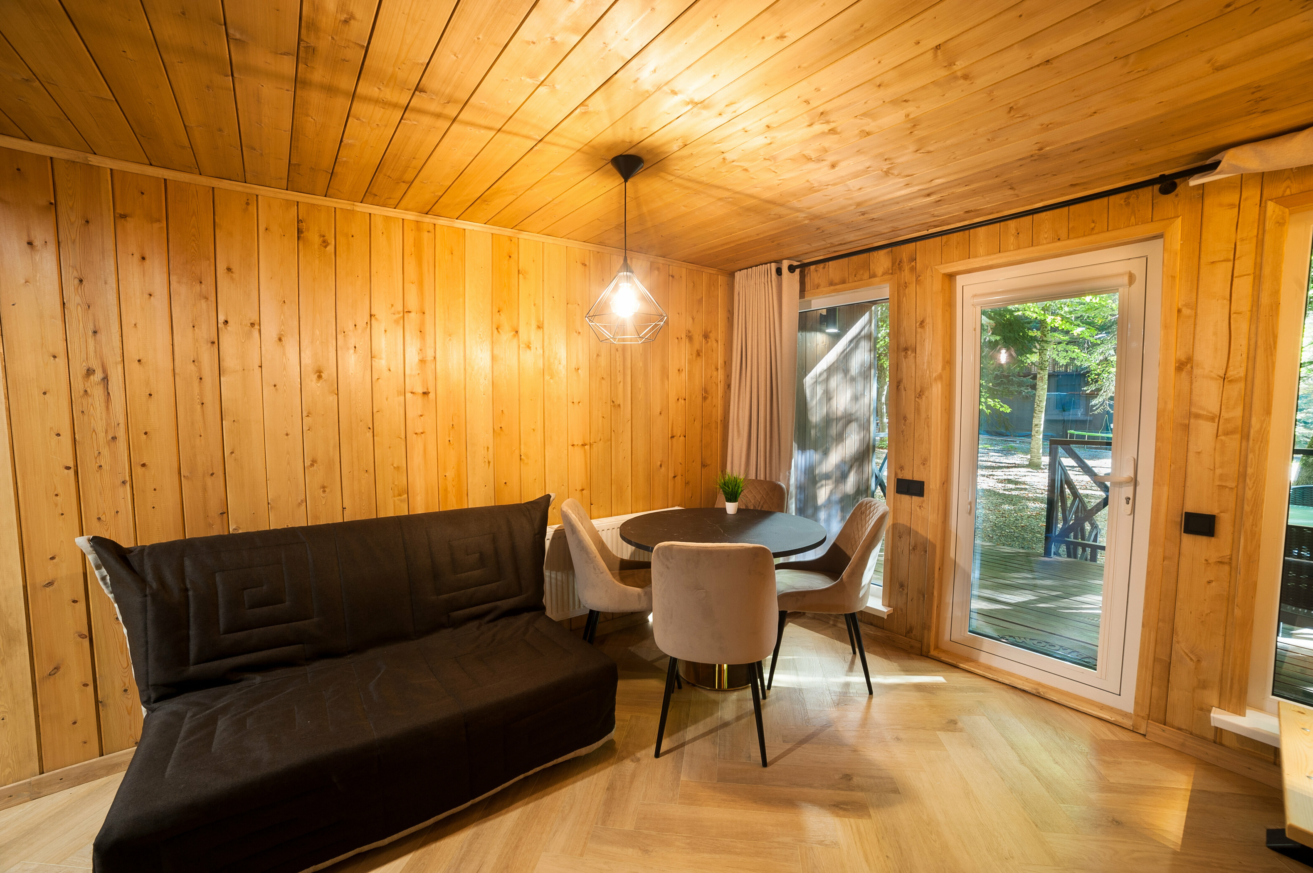 Дом с видом на лес