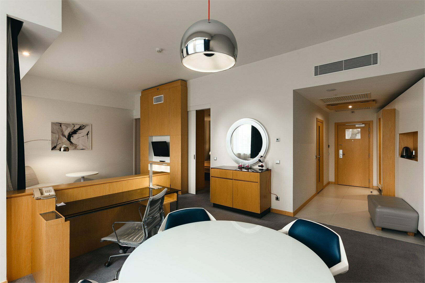 Полулюкс Модерн с видом на горы 5*