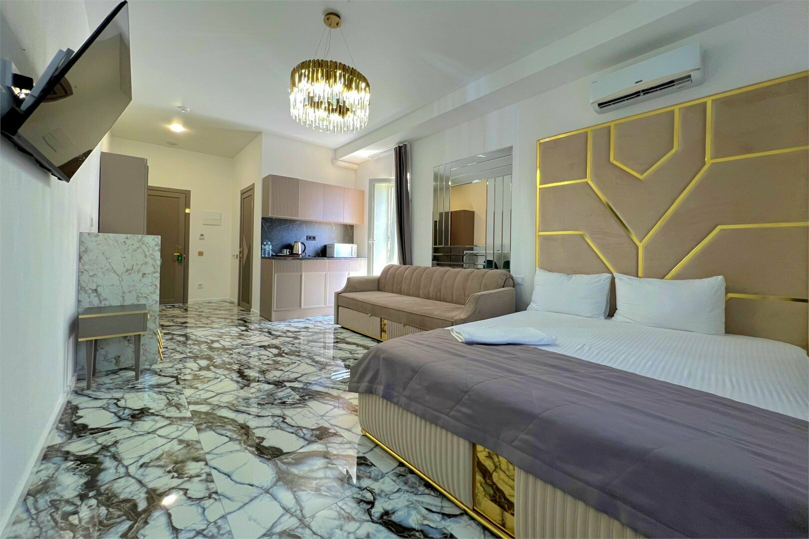 Люкс с террасой