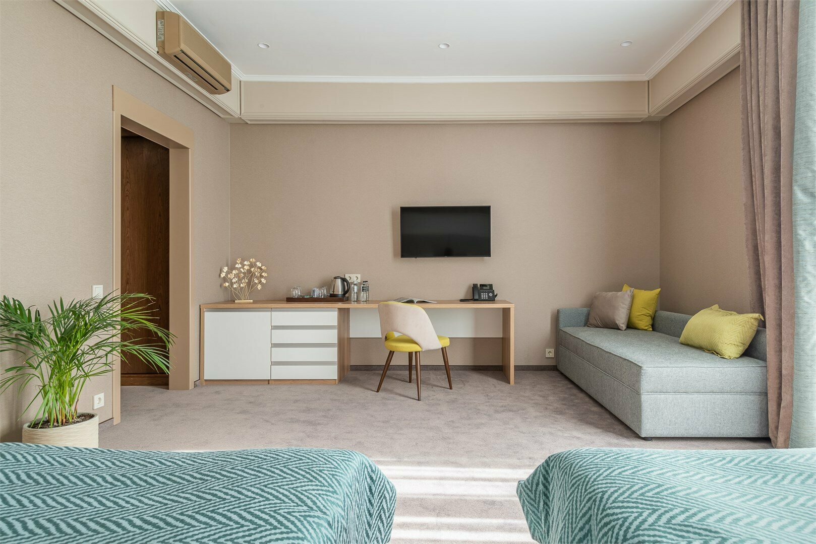 Делюкс Плюс