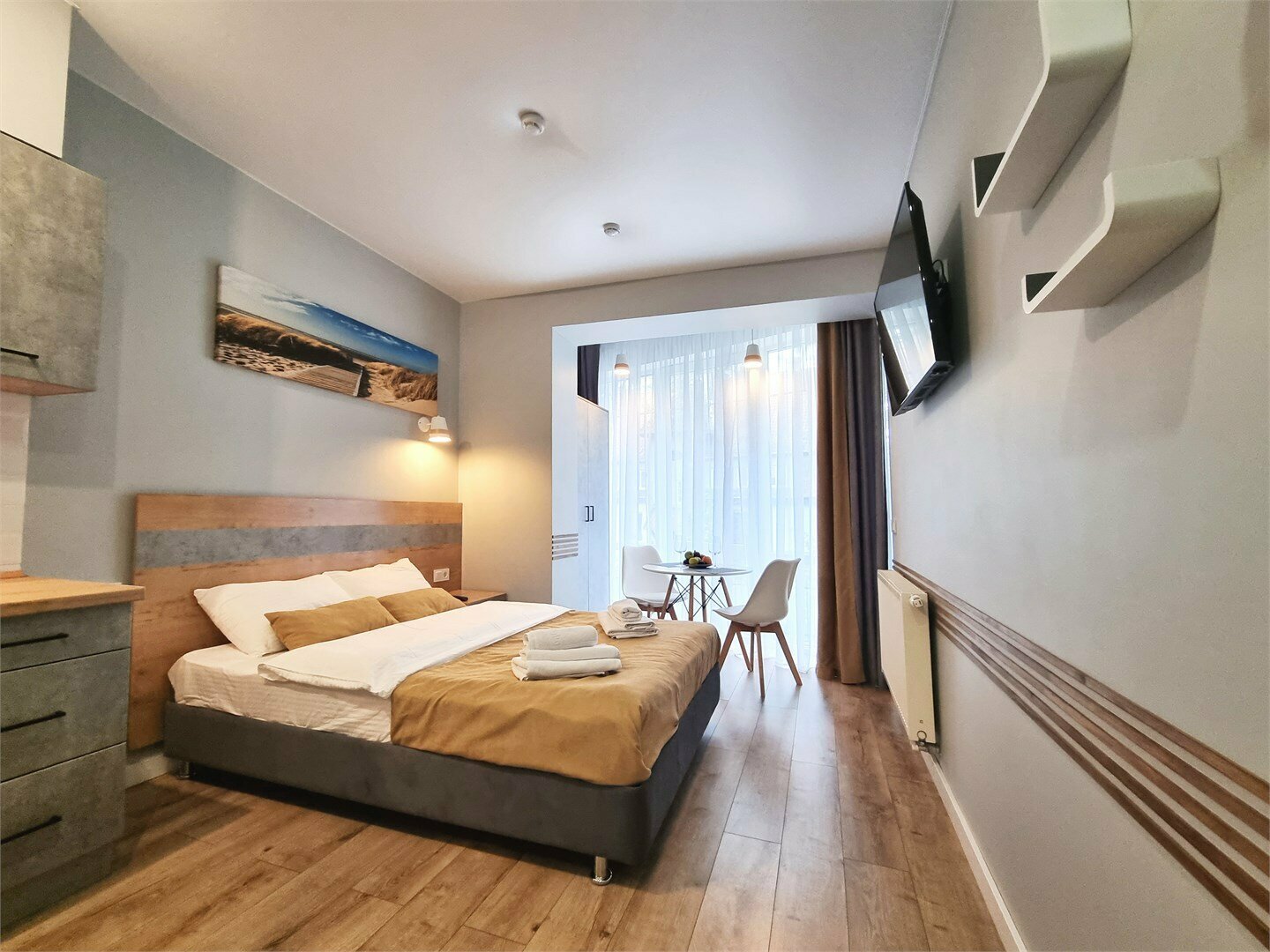 Студия 6 дюна "Красная"