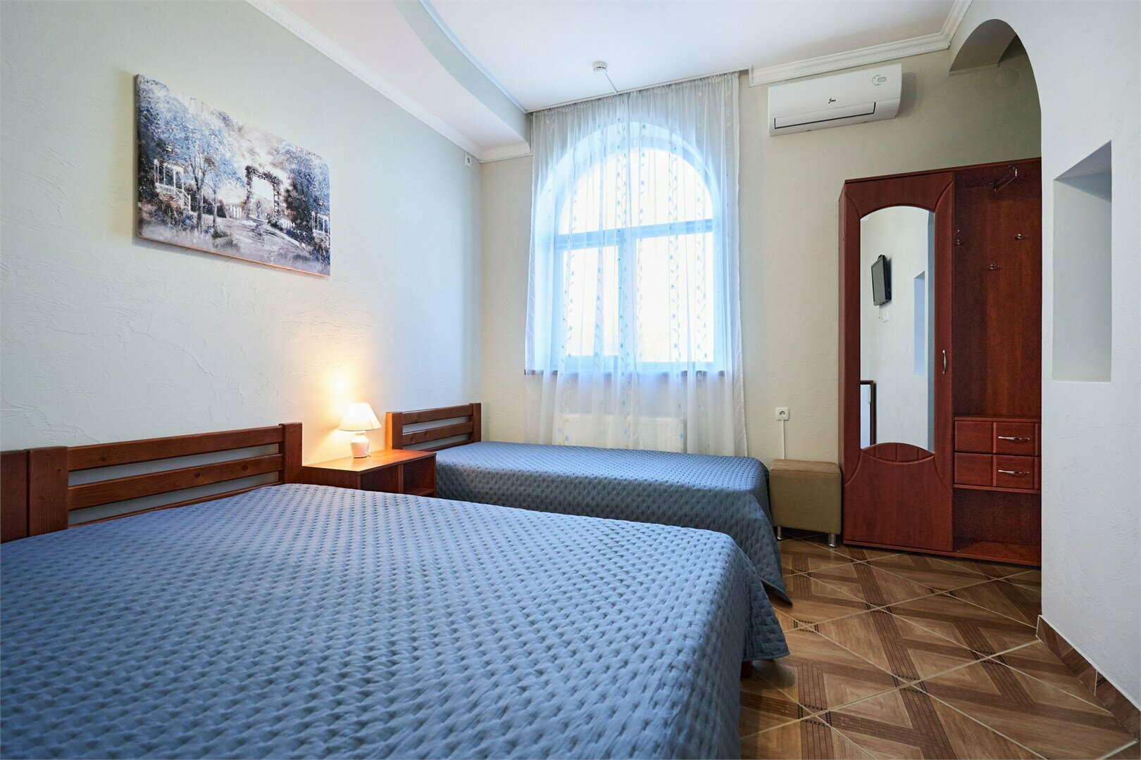 Стандартный трехместный номер