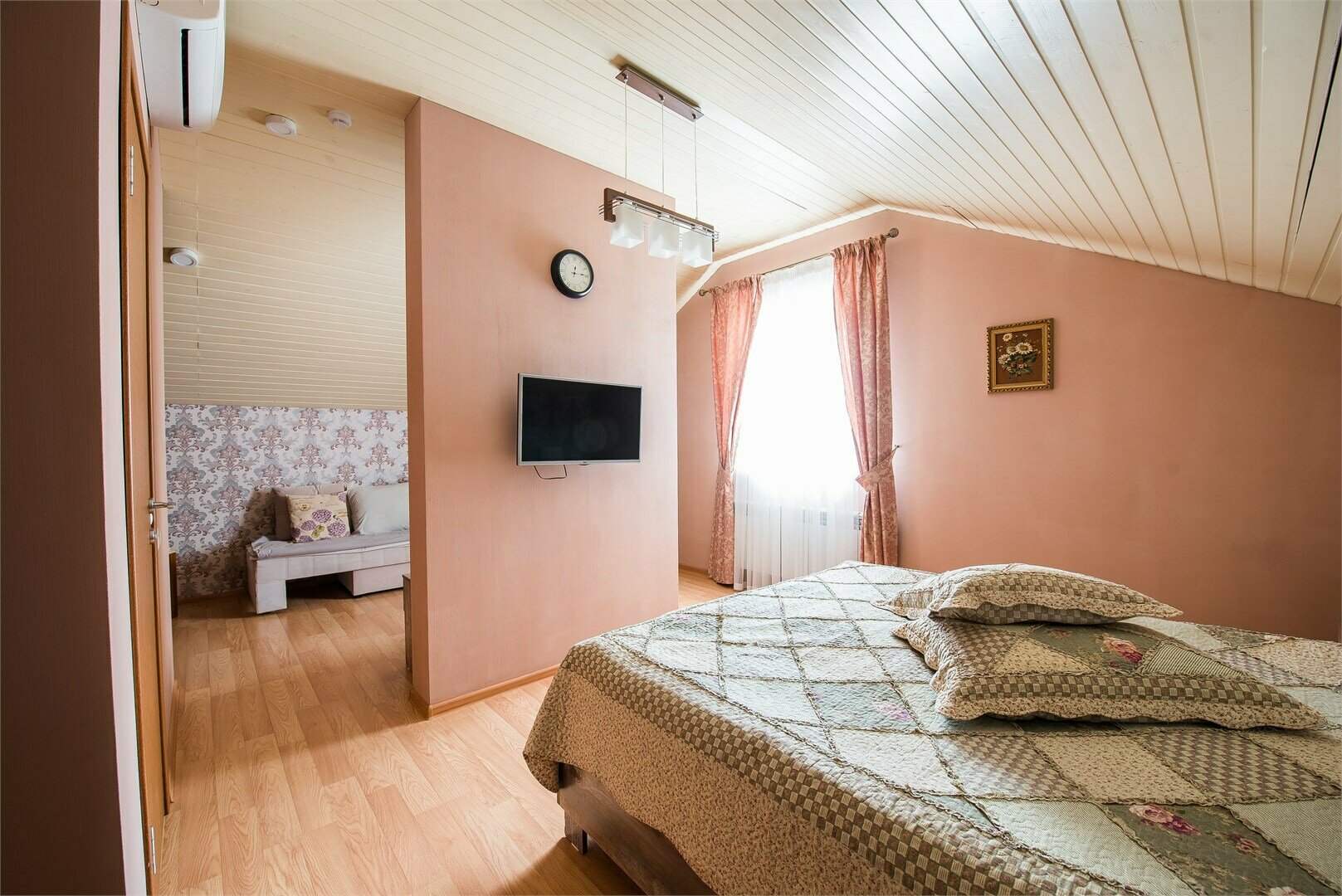 Стандартный трехместный номер