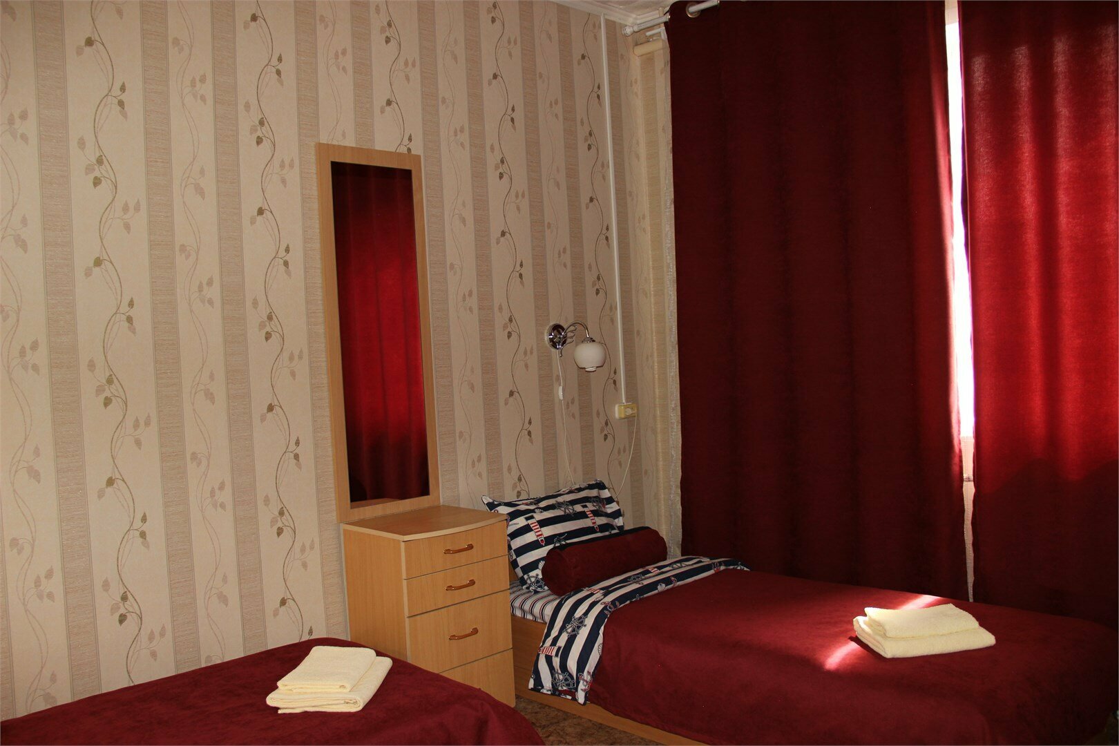 Стандарт с двумя односпальными кроватями (о/1)