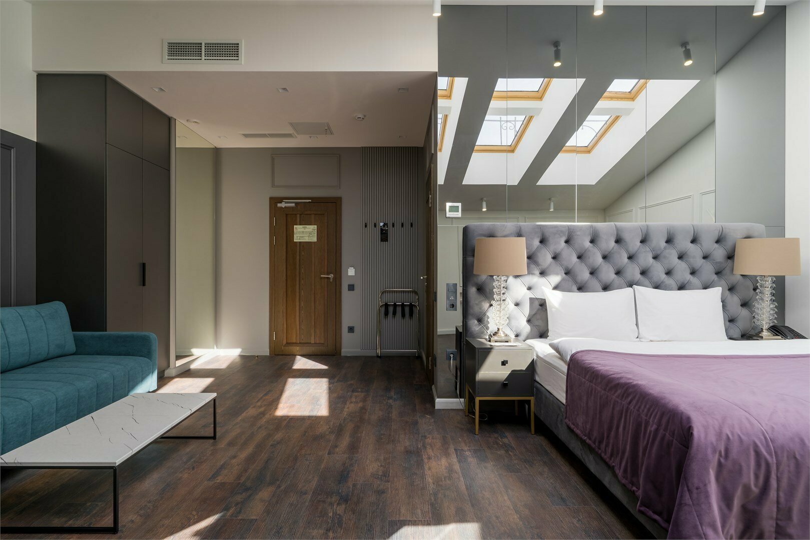 Мансардный номер Делюкс