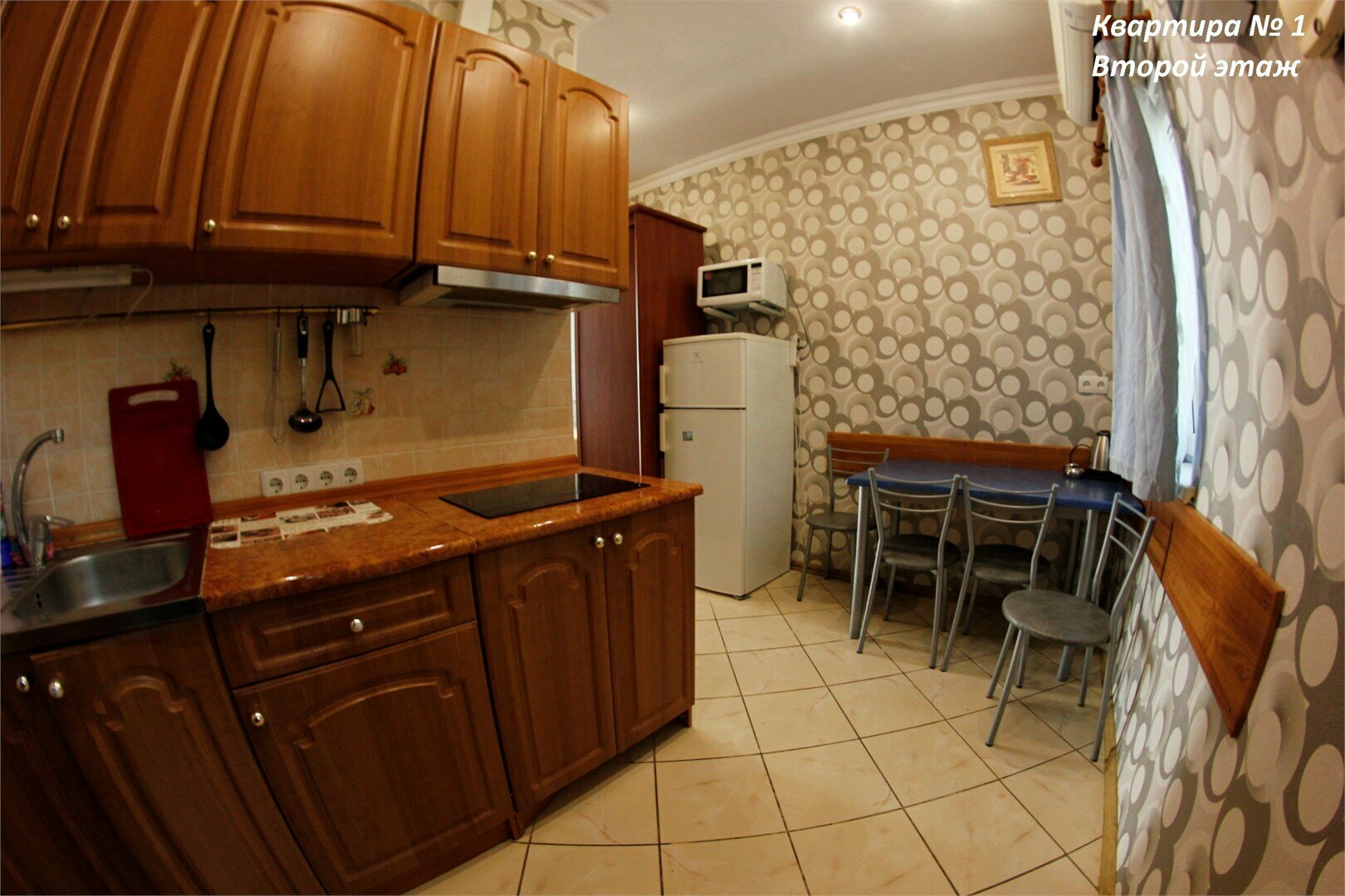 Квартира ЮБШ., остановка общественного транспорта, Питомник