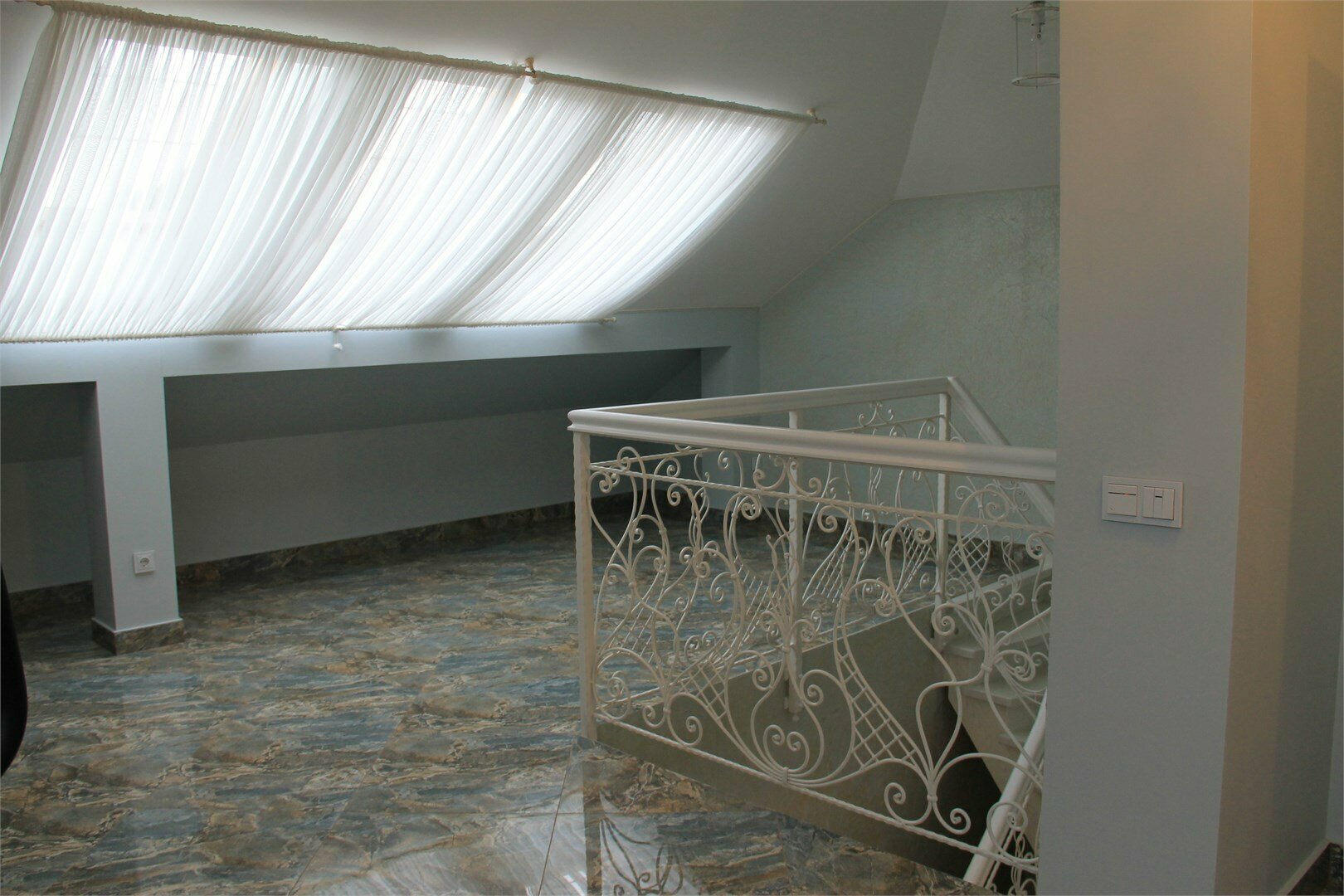 Апартаменты Де Люкс кв.12 двухуровневые