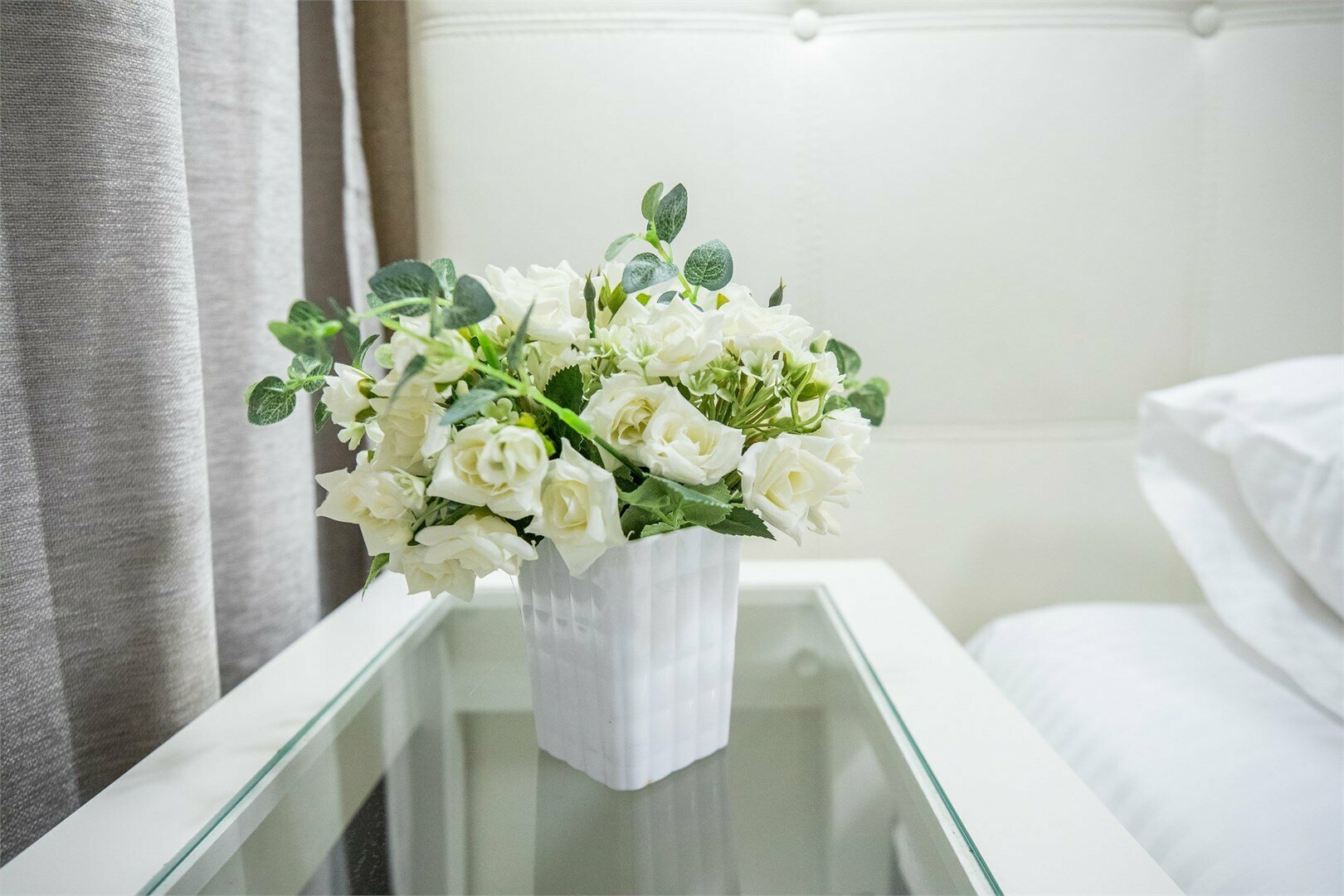 №6 Улучшенный двухместный номер (1 большая кровать или 2 односпальные кровати)