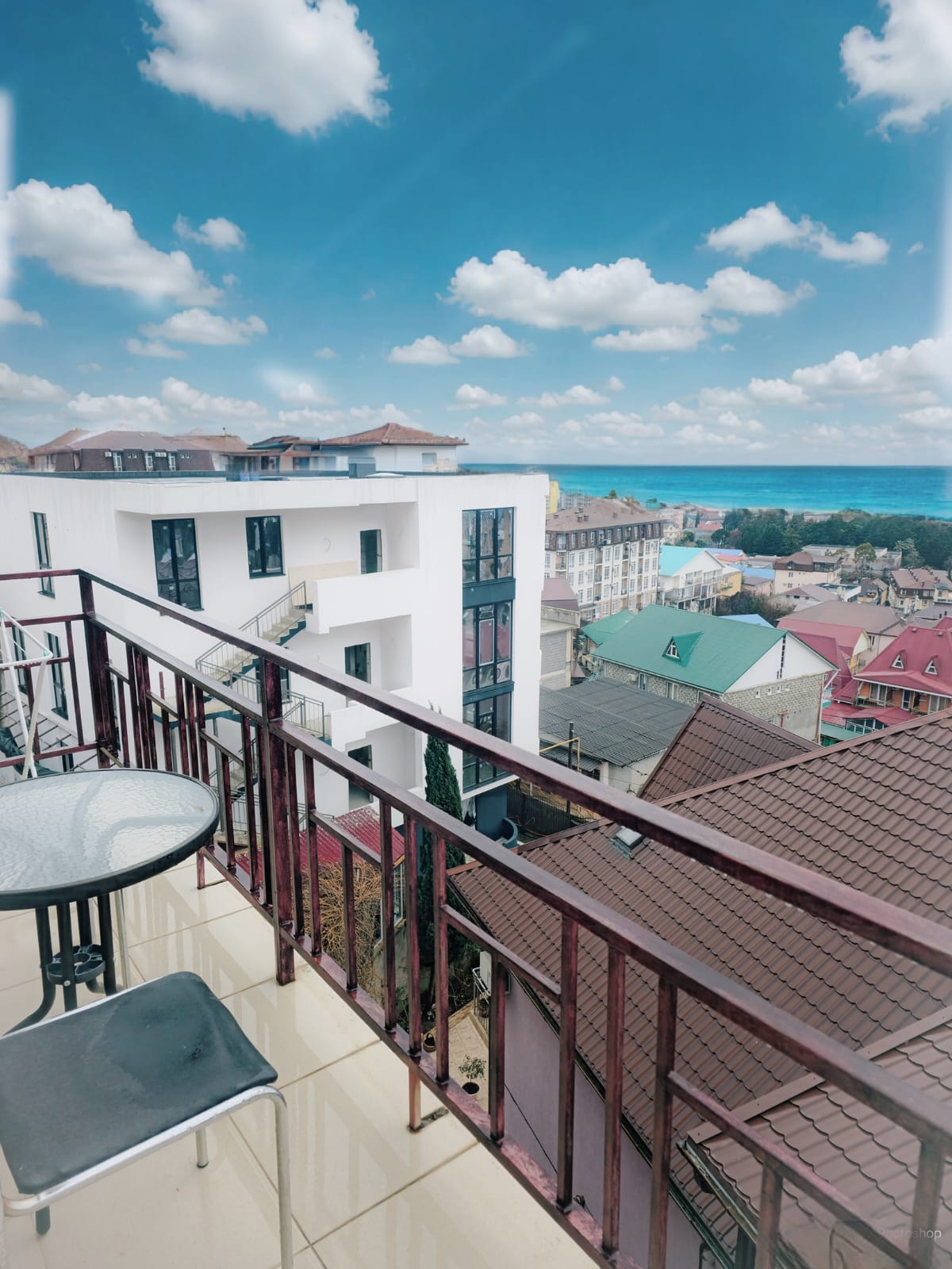 3. Трёхместный комфорт видовой с балконом и доп.местом