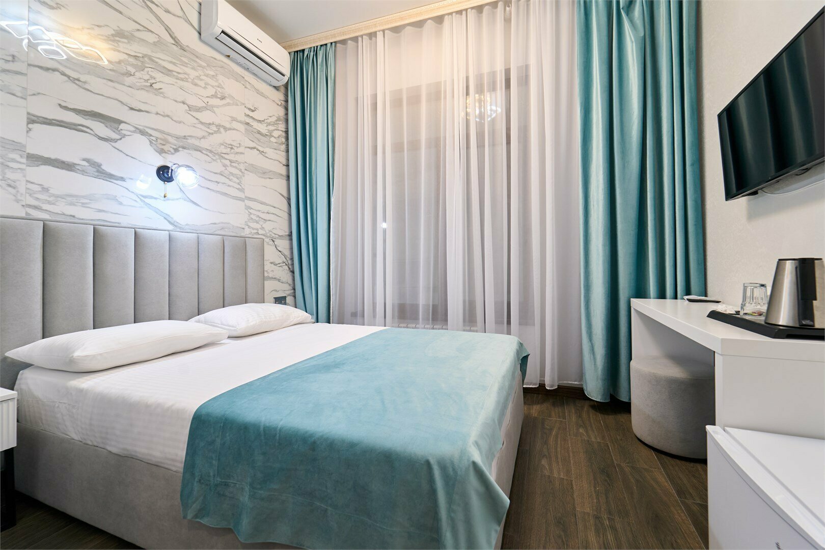 Стандарт бюджетный с фальш-окном