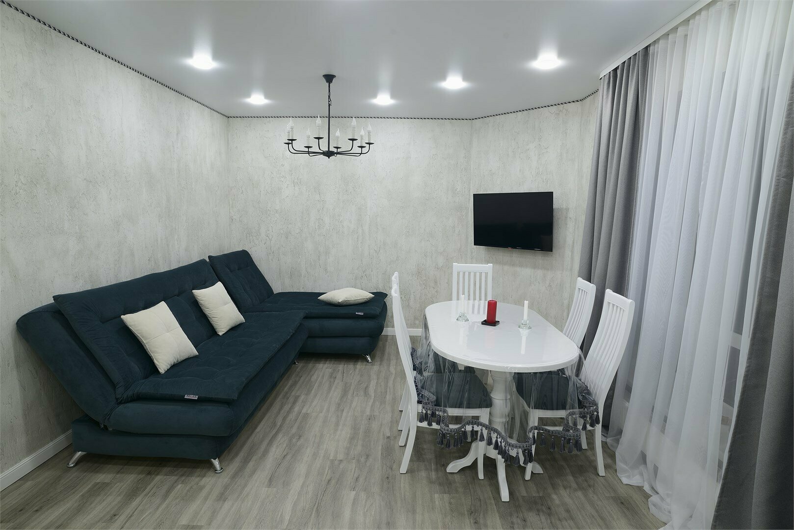 Семейный номер с видом на горы