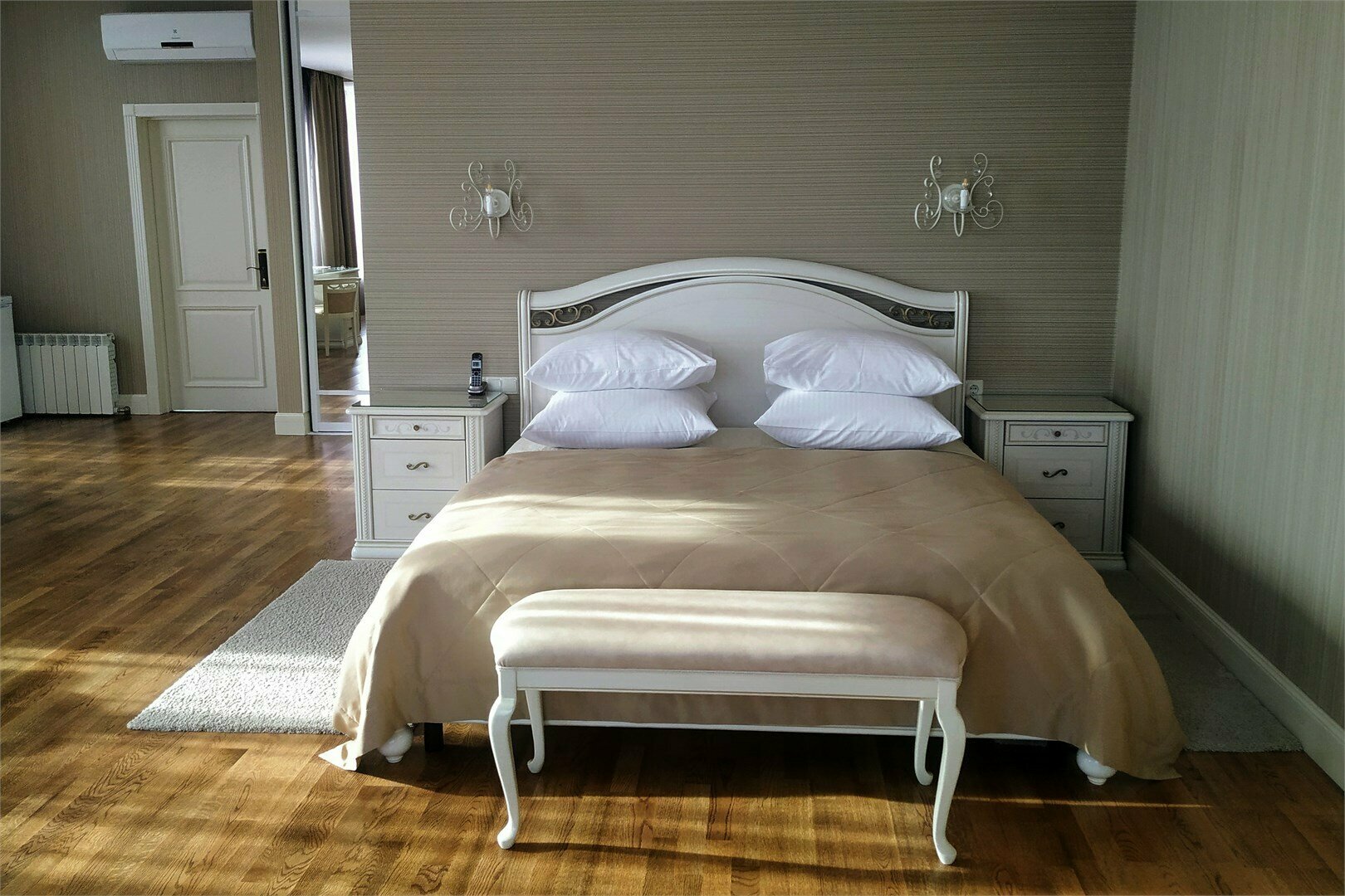 Апартаменты 1009