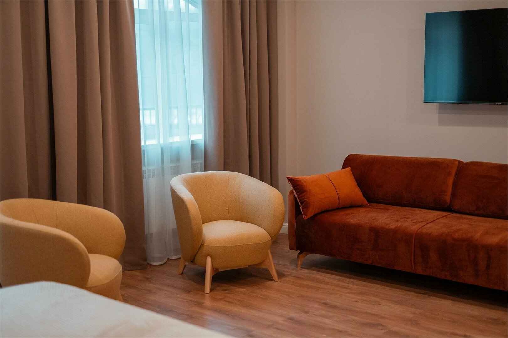 Номер Люкс 204