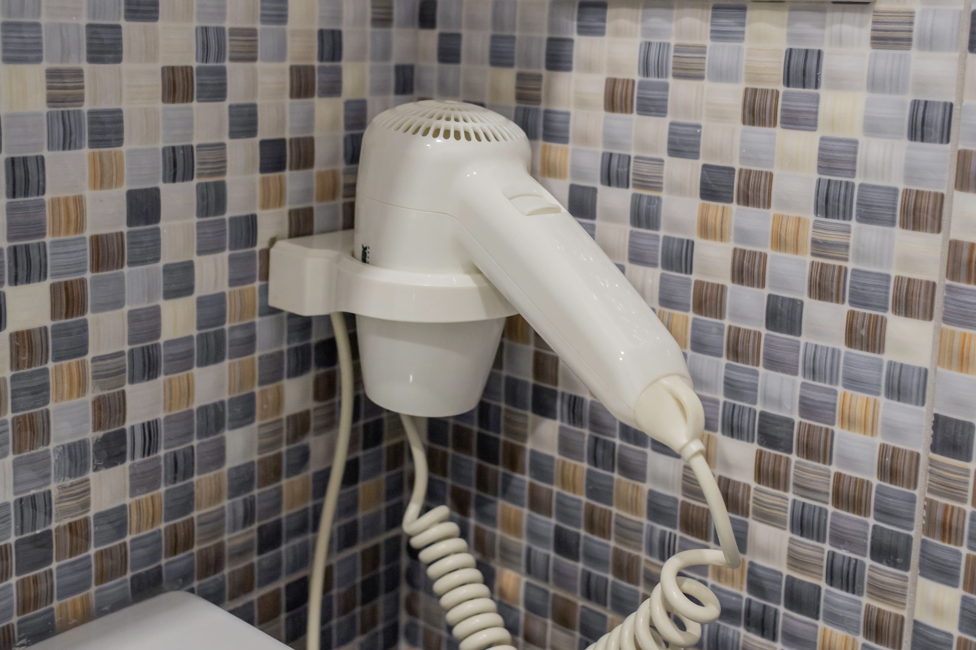 Полулюкс с кухней, балконом, вид на двор, (1 этаж), до 2-х гостей