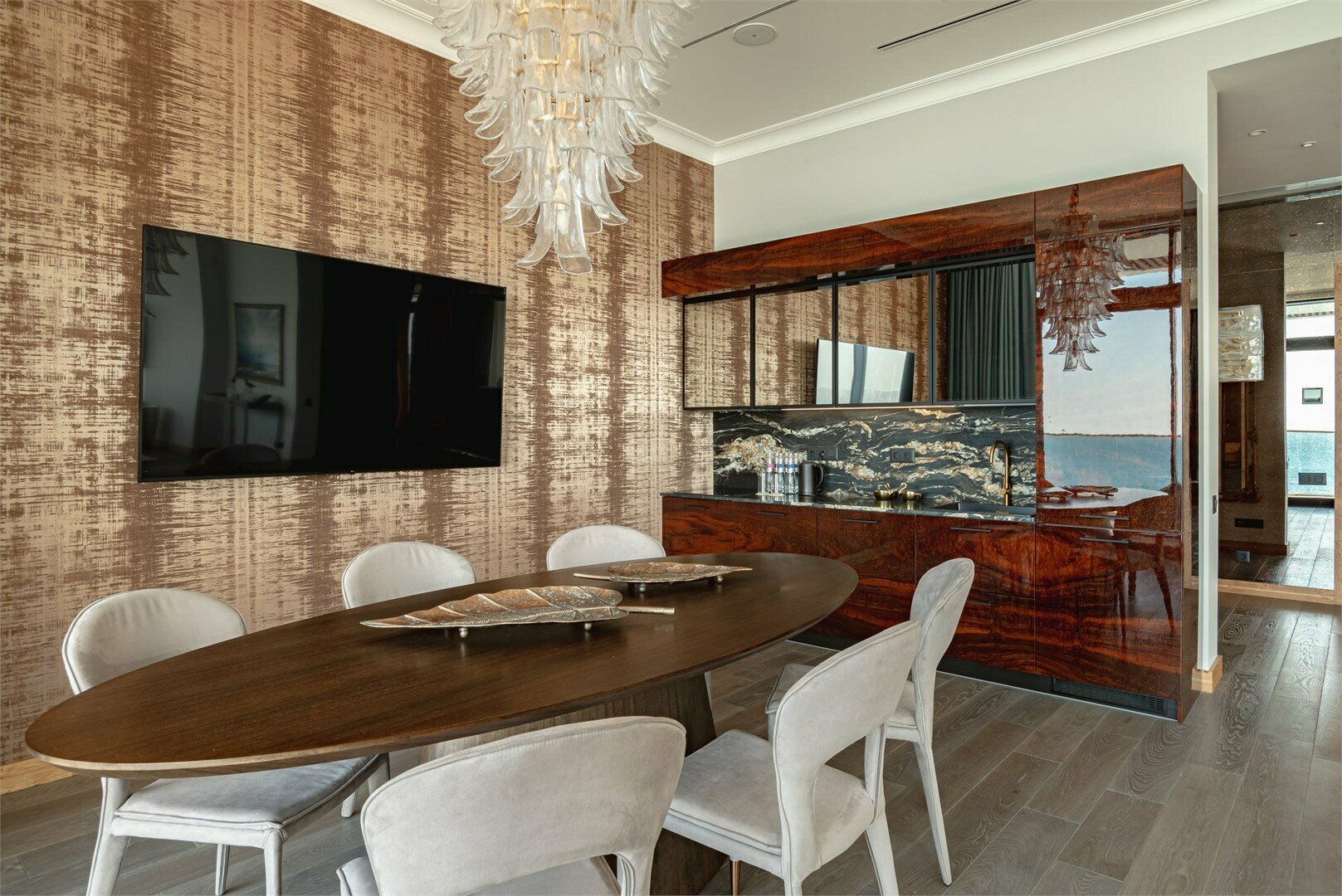 Президентские апартаменты