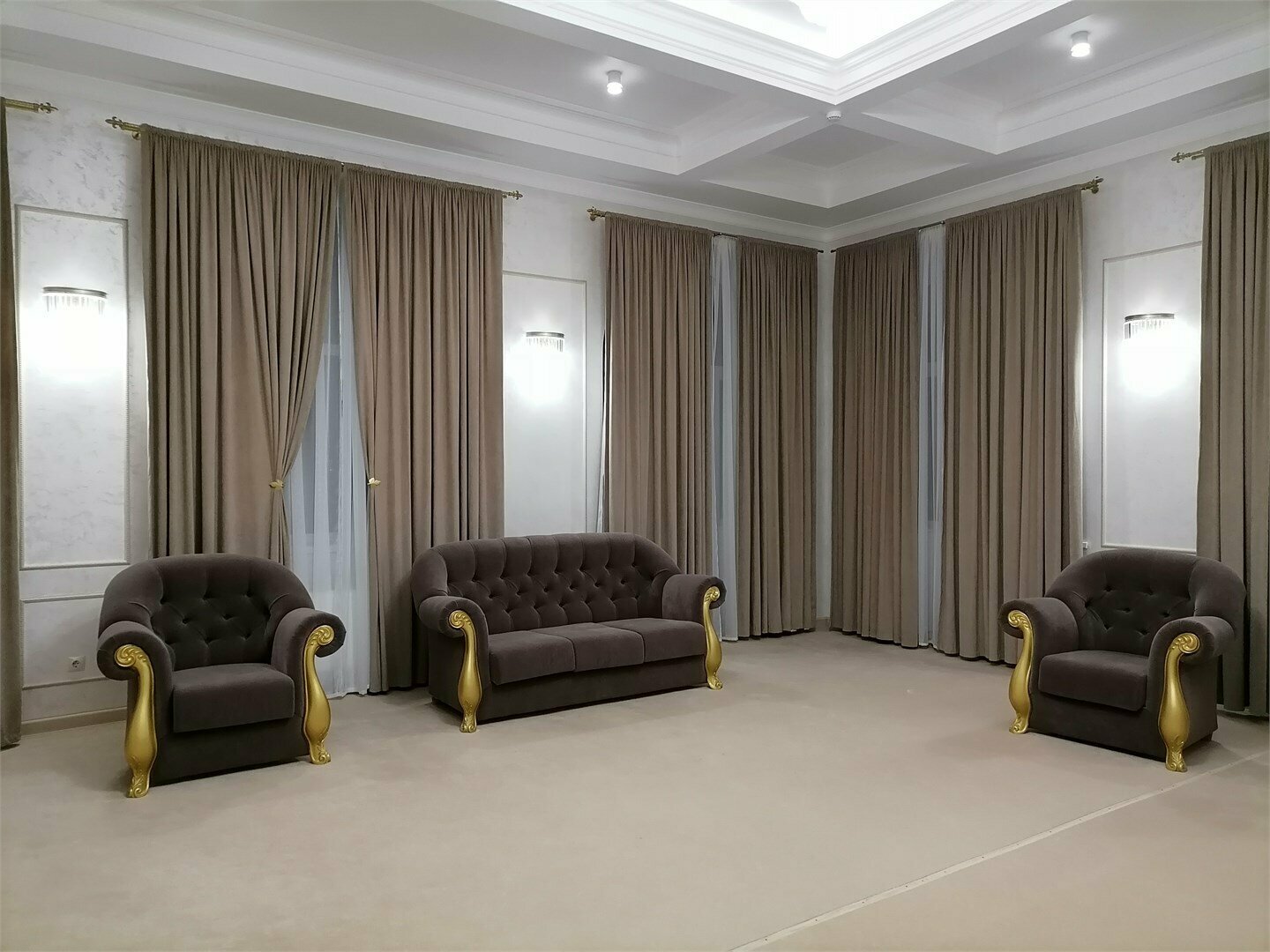 Улучшенный люкс