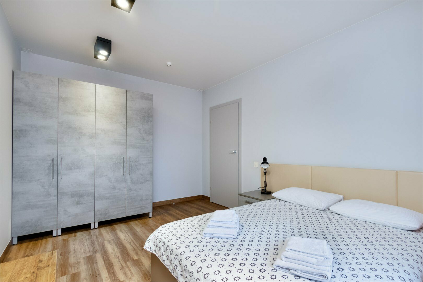 Двухкомнатные апартаменты-студия (38 кв.м)