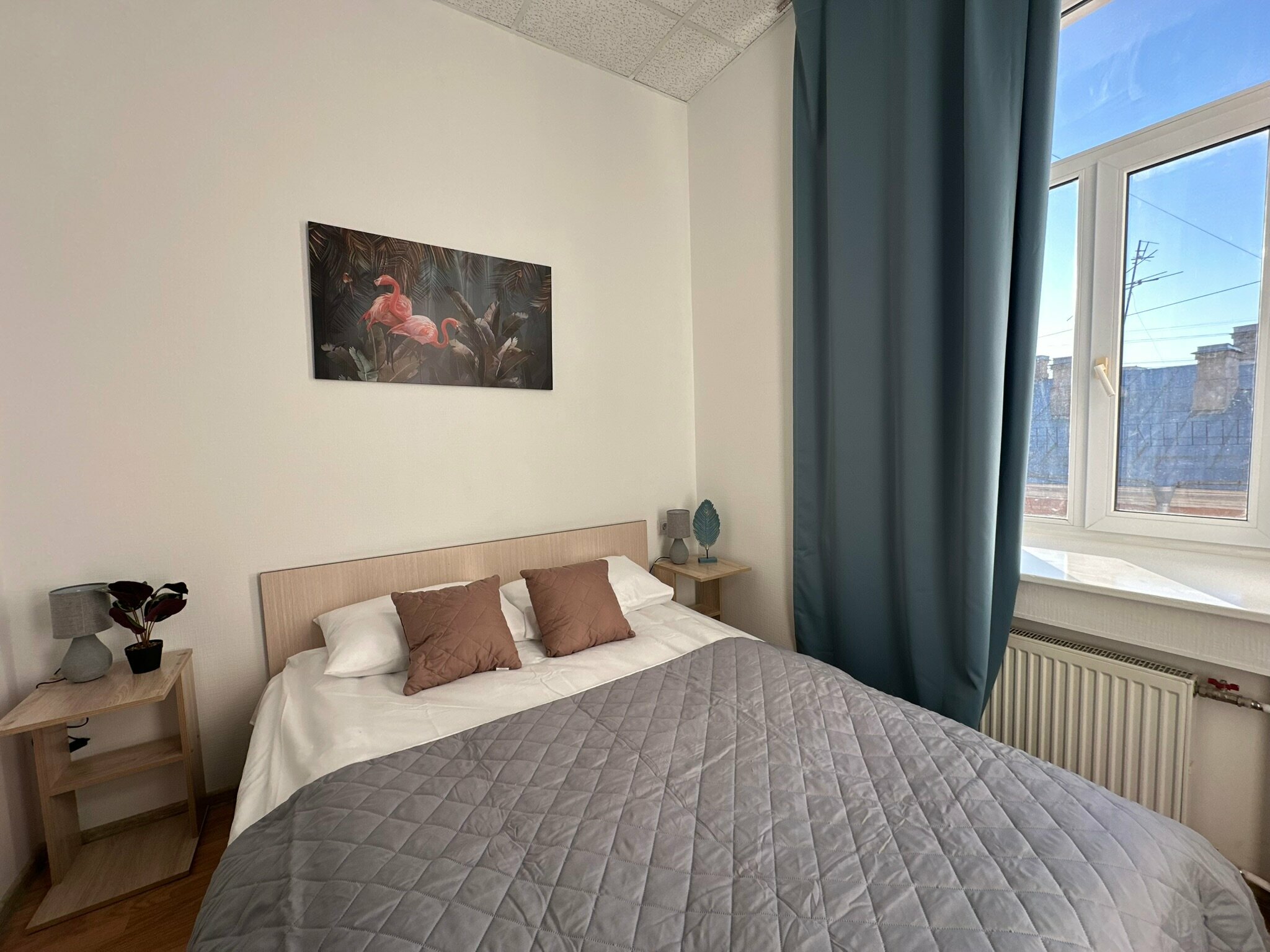 Двухместный стандарт с двуспальной кроватью на 5 этаже без лифта