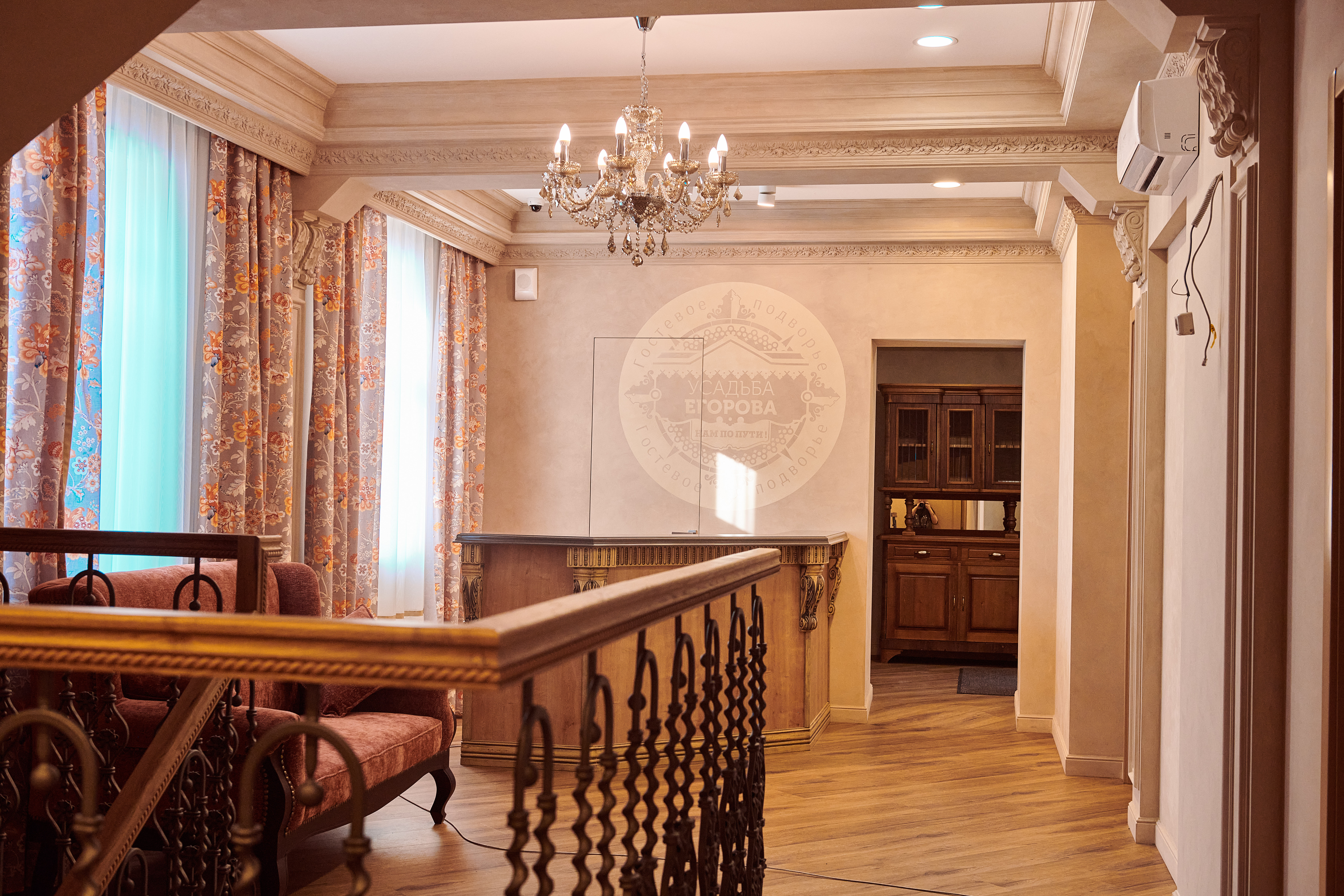 Семейный номер  Мансарда DBL/TWIN