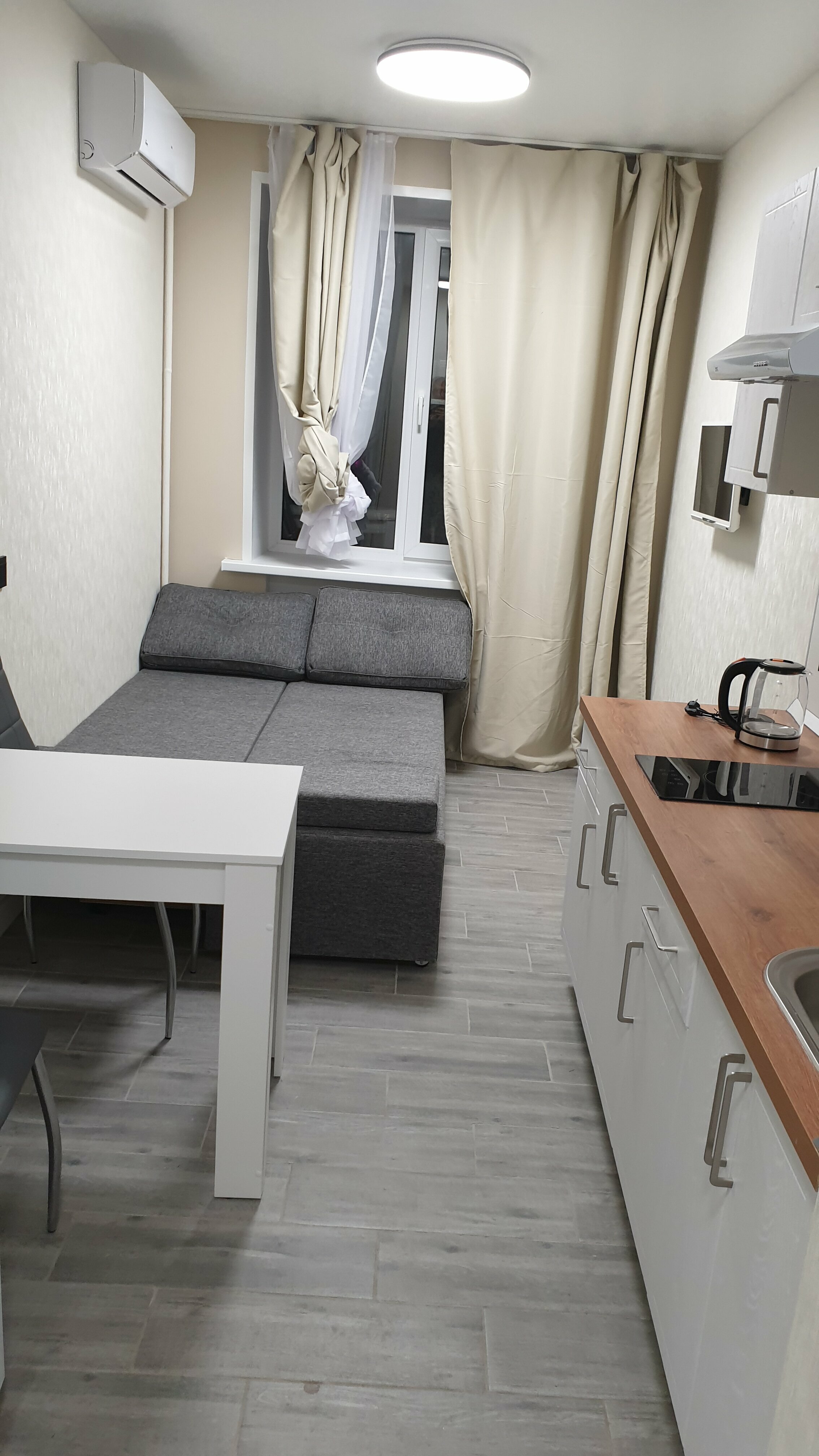 Апартаменты двухкомнатные с двумя санузлами "ПОЛУЛЮКС"