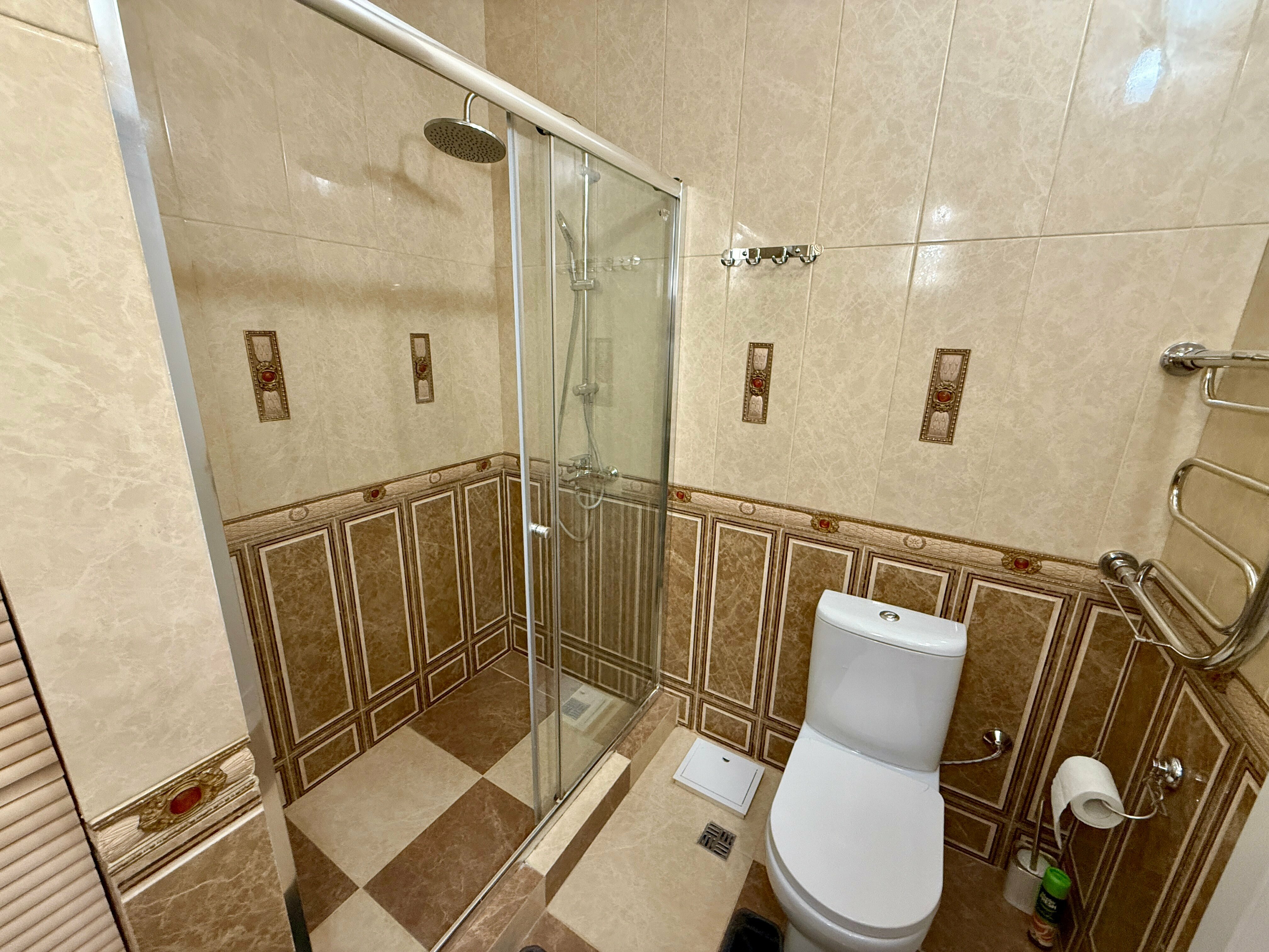 Люкс с кроватью размера «king-size» и балконом