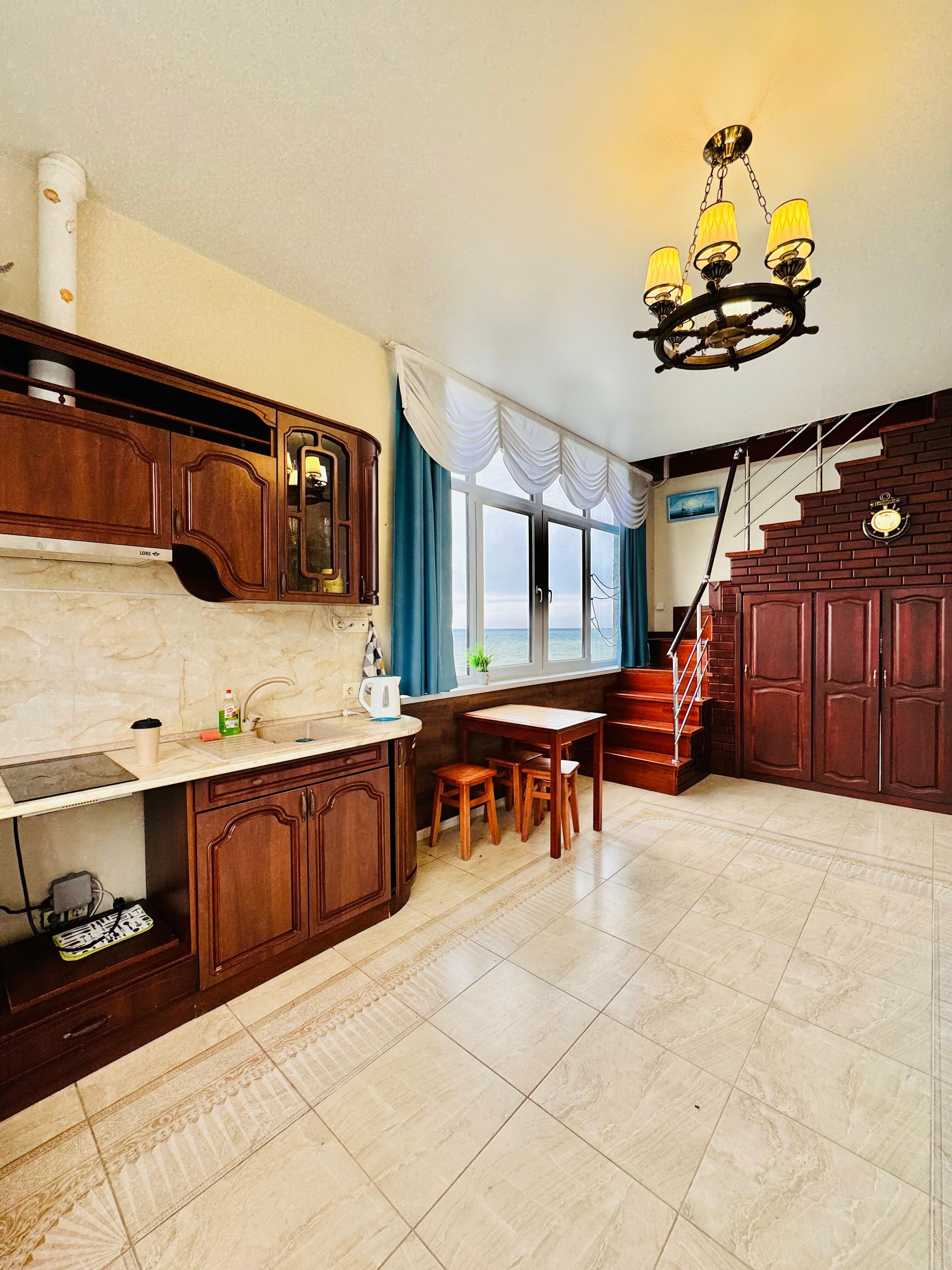 Люкс с видом на море