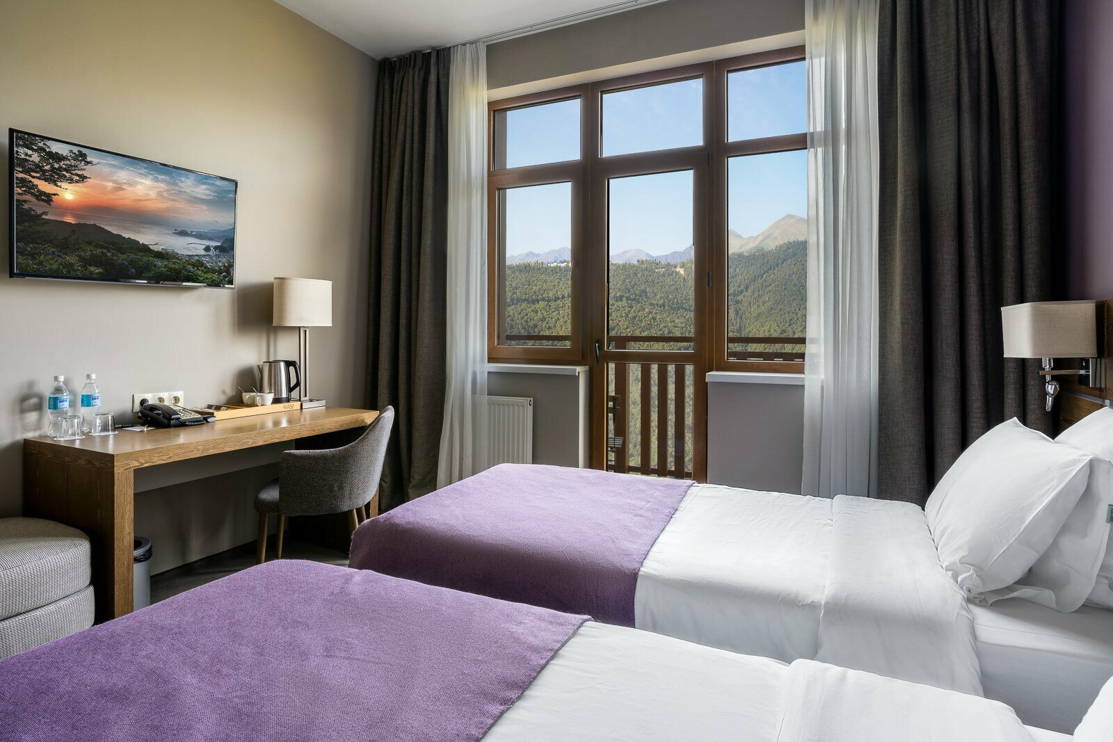 GRAND PREMIER с двумя раздельными кроватями и видом на горы(с балконом)